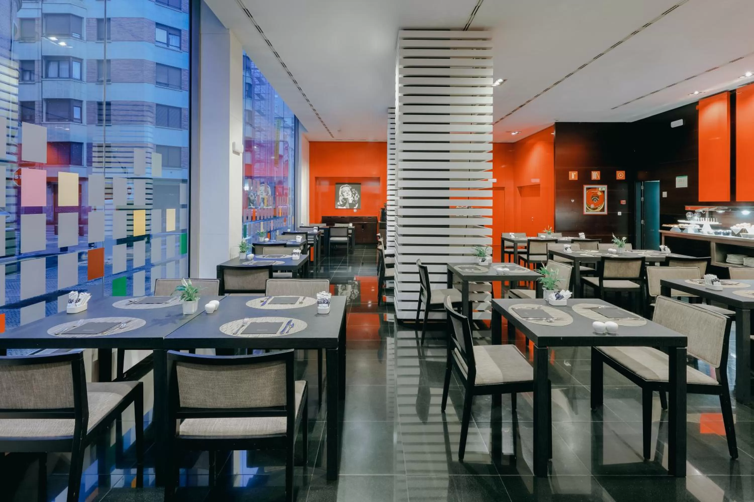 Restaurant/places to eat in Hesperia Bilbao