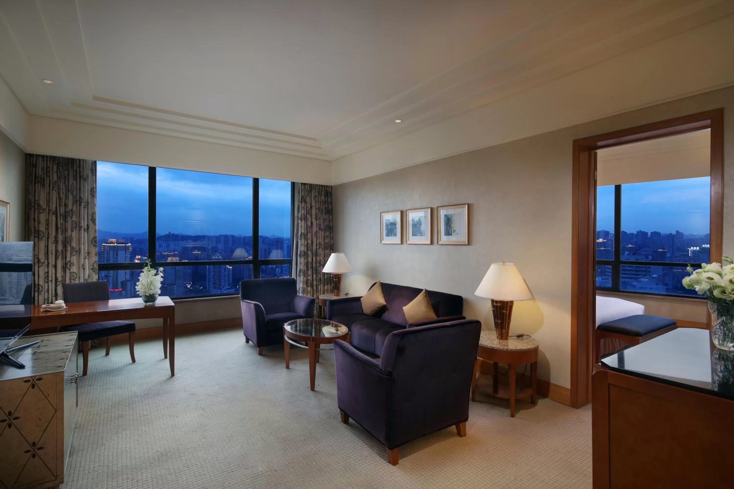 Seating area in Hilton Chongqing