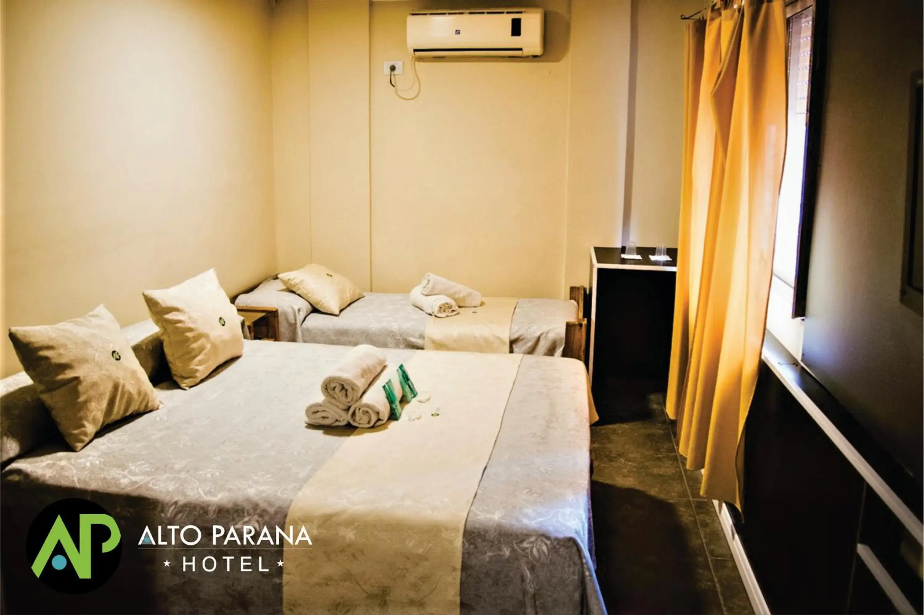 Triple Room in Hotel Alto Parana Triple Room in Hotel Alto Parana