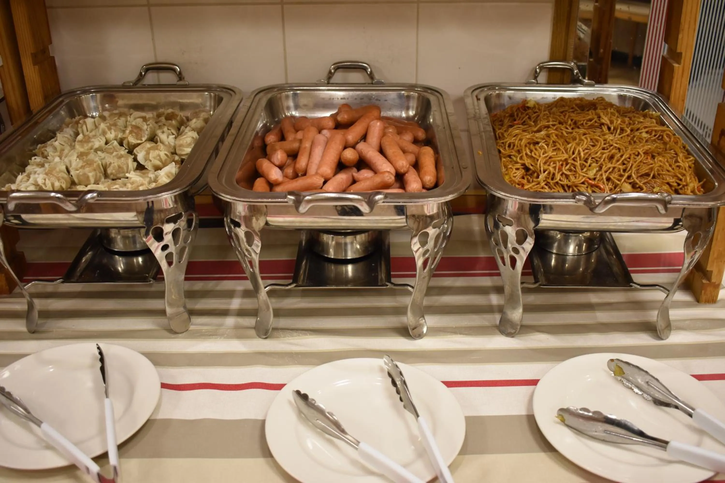 Buffet breakfast in Hotel Crown Hills Toyokawa