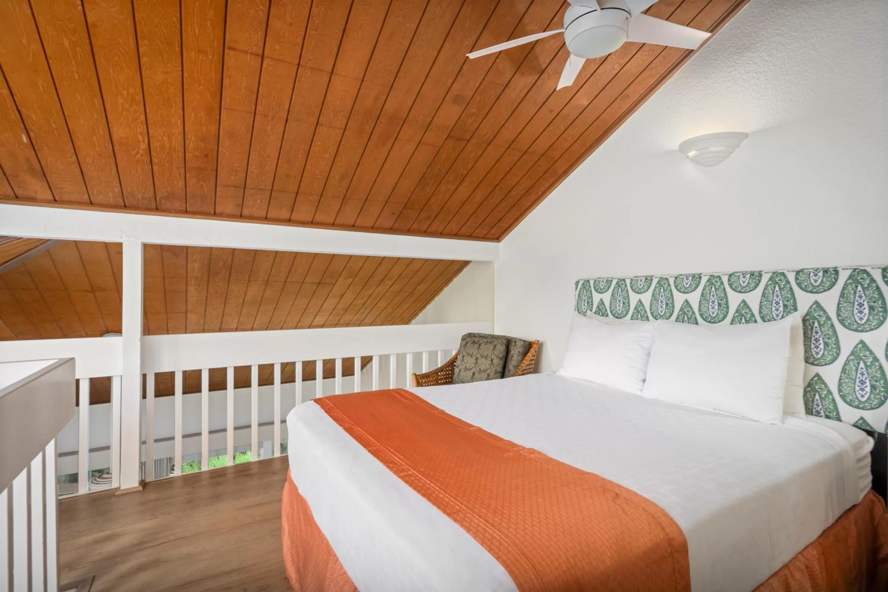 Bed in Aston At Poipu Kai