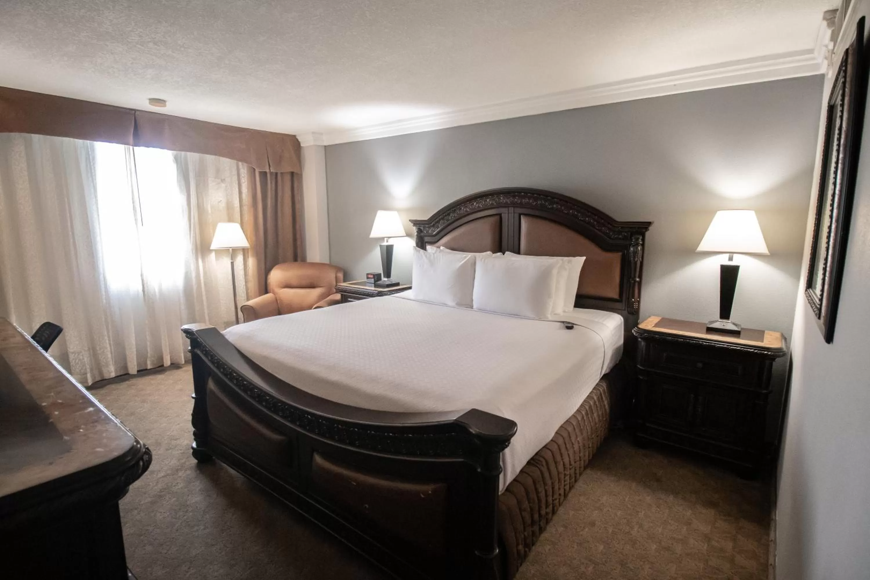 Bed in Wyndham Houston near NRG Park - Medical Center