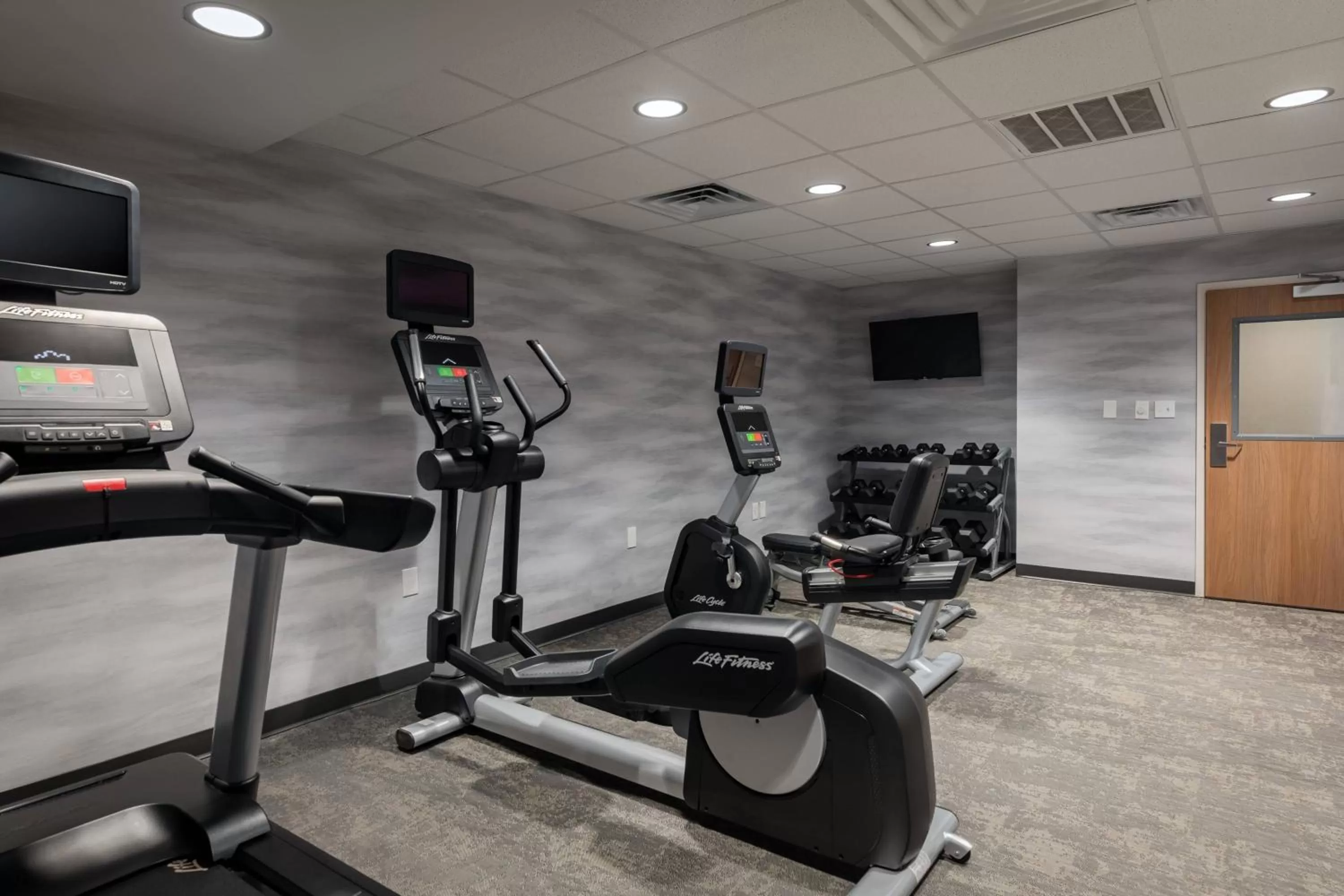 Fitness centre/facilities in Fairfield Inn & Suites Savannah Airport