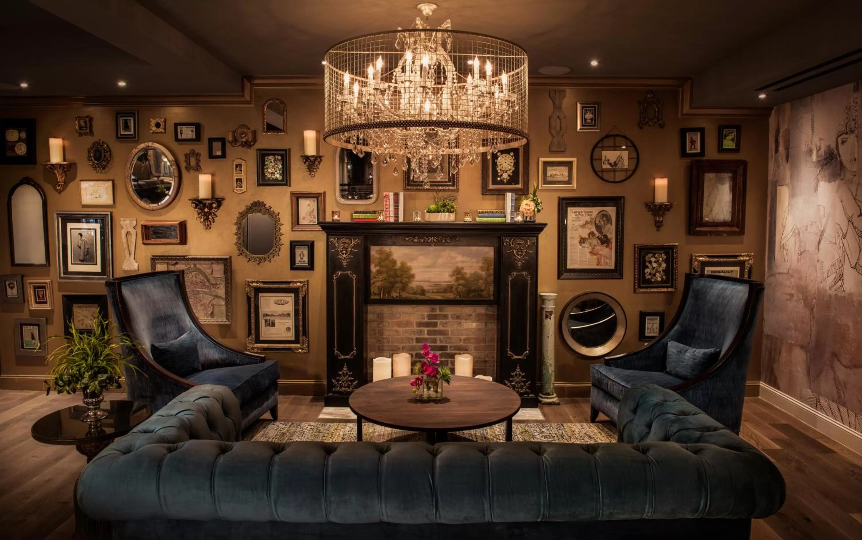 Lounge or bar in The Ivey's Hotel