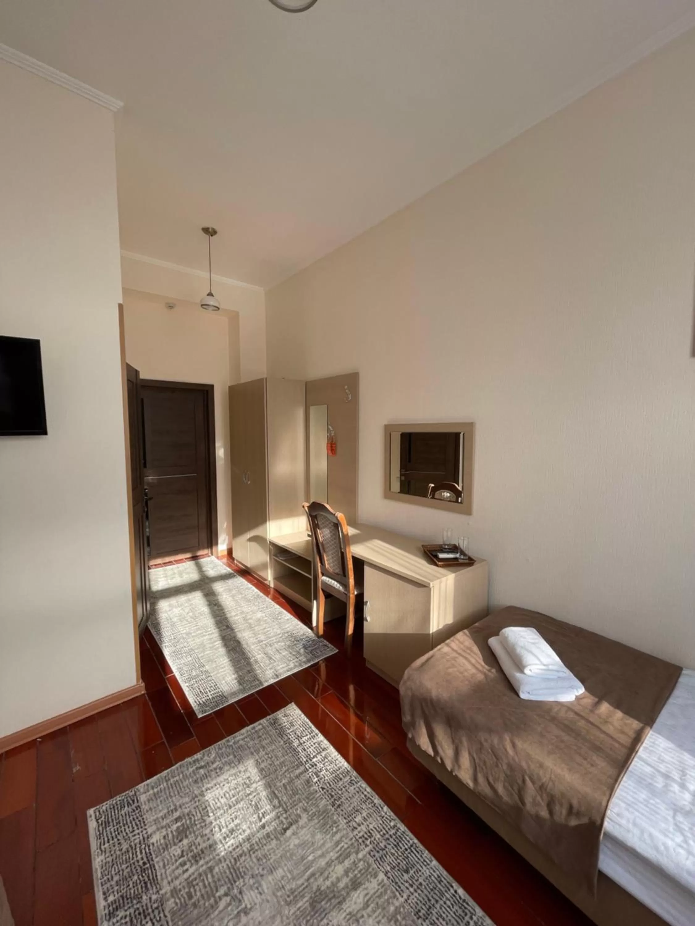 Photo of the whole room in Belon Land