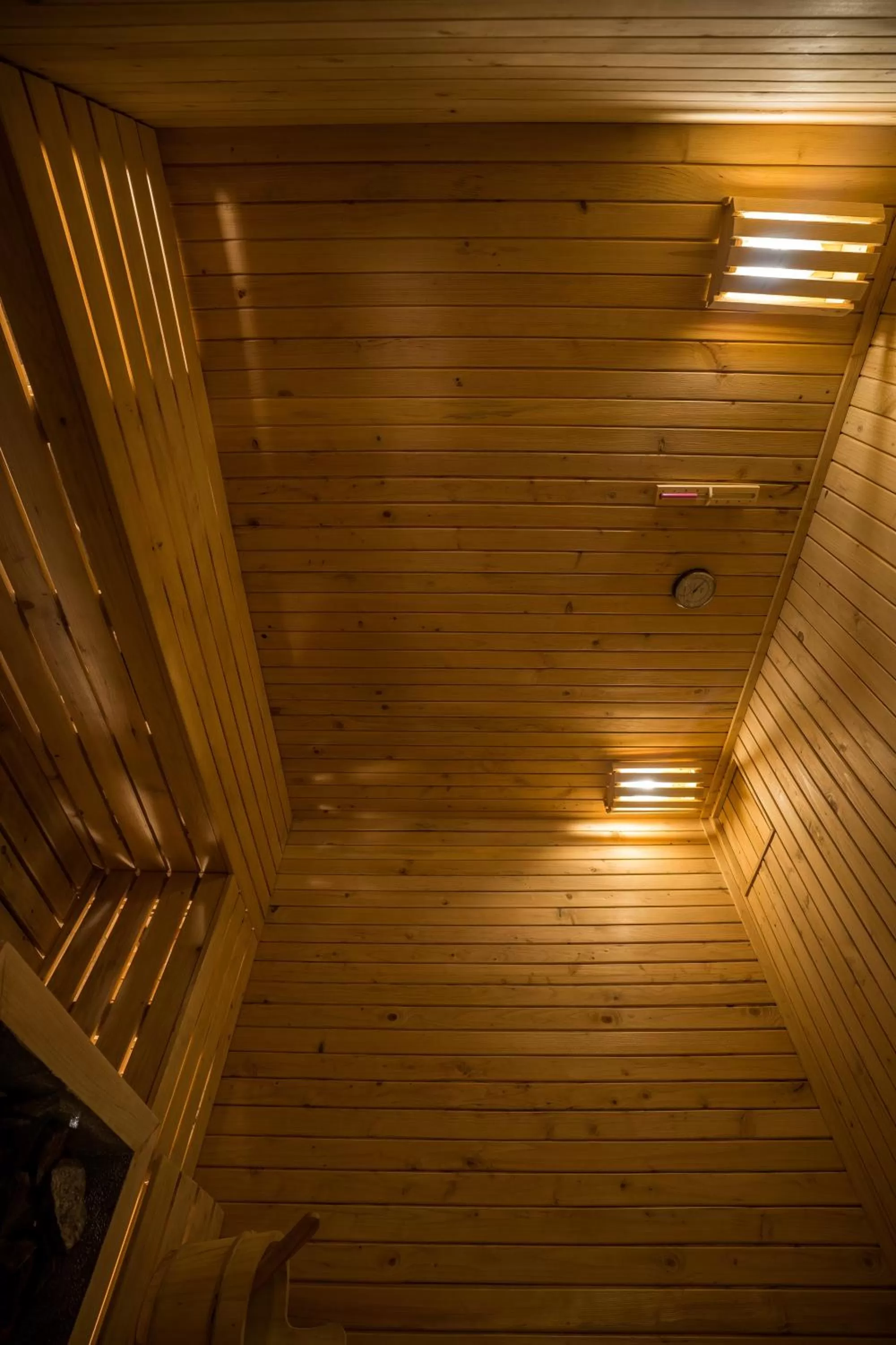 Sauna in Jambuluwuk Thamrin Hotel