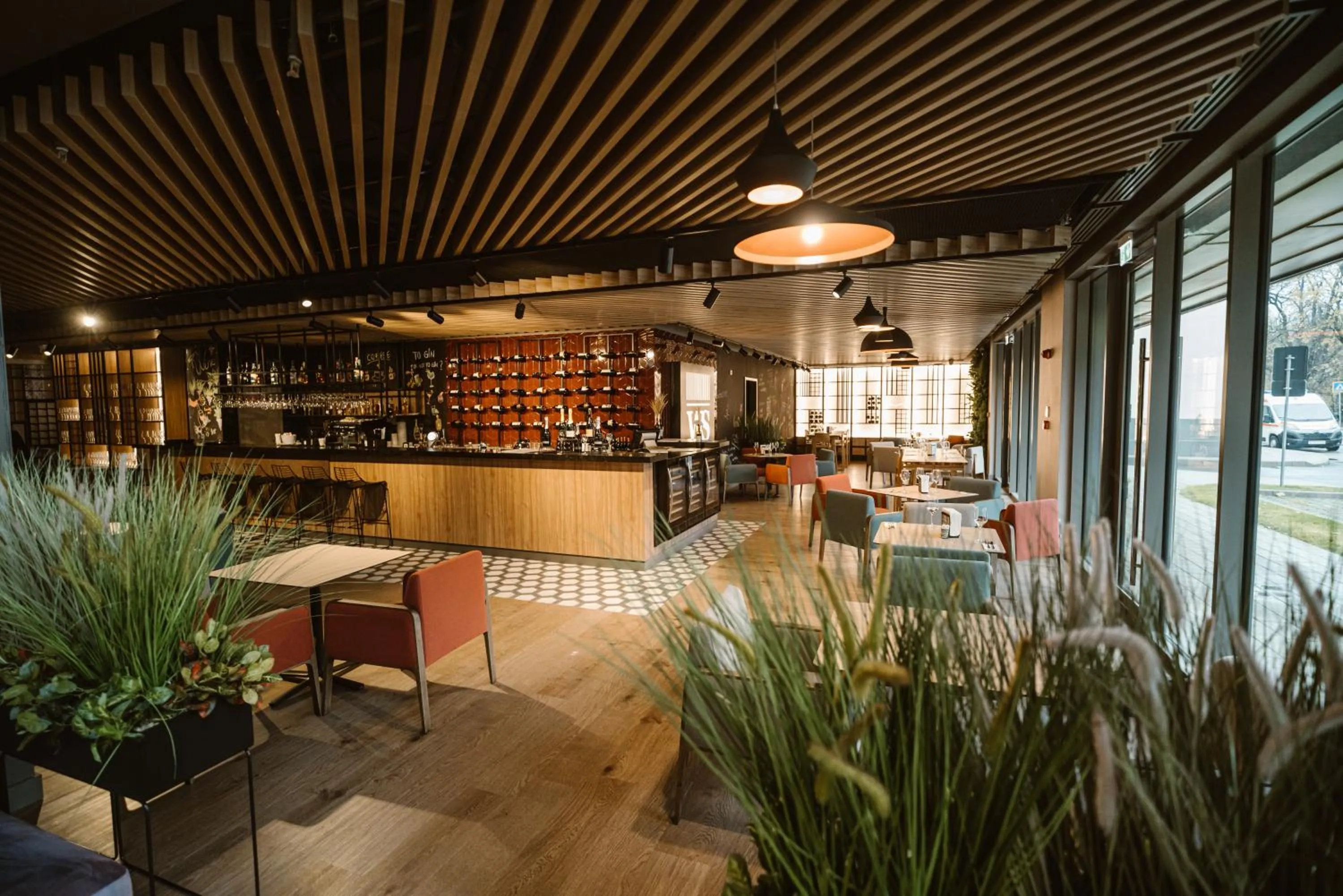 Restaurant/places to eat in Mercure Sibiu Arsenal