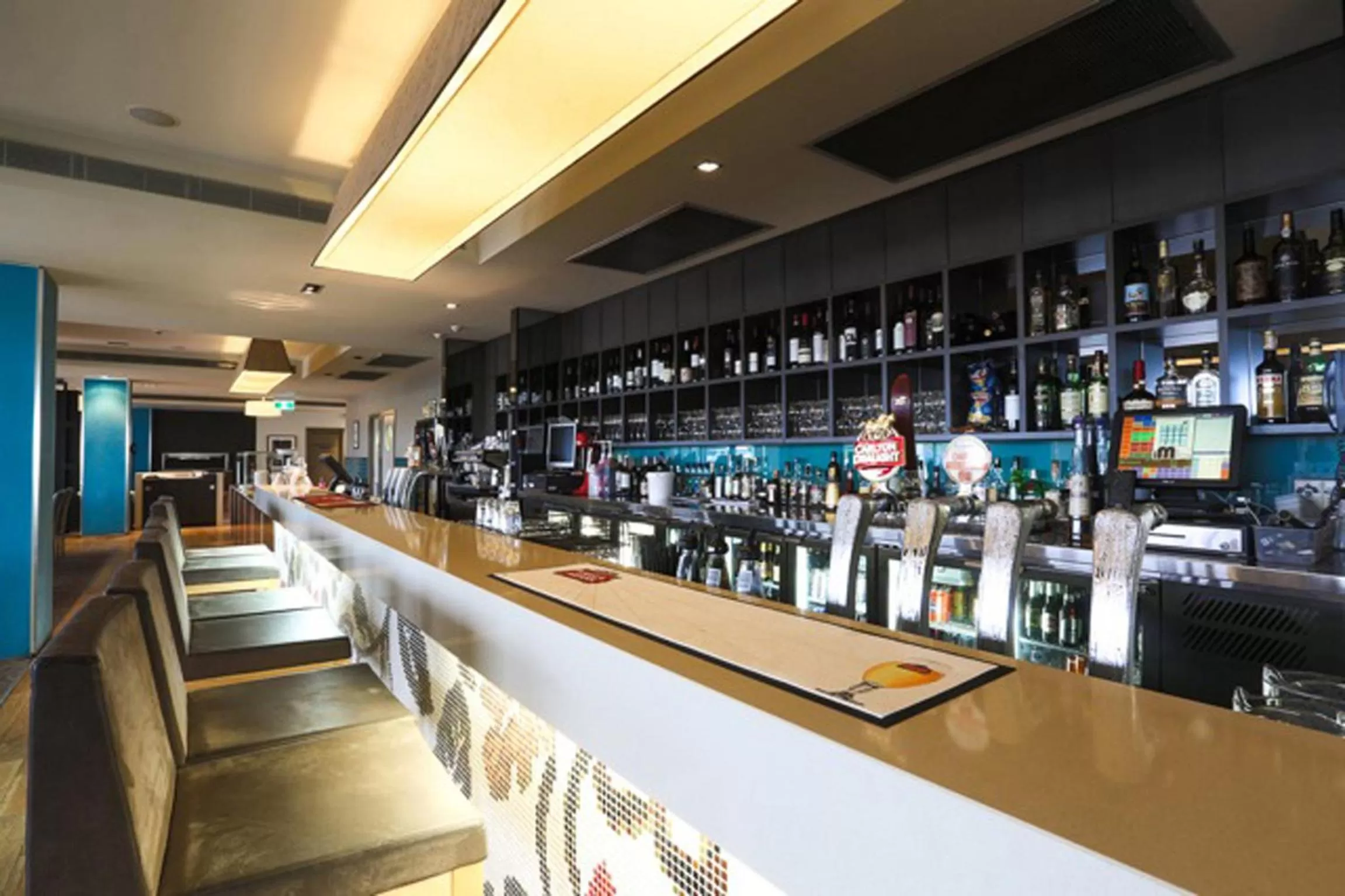 Lounge or bar in Lady Bay Resort