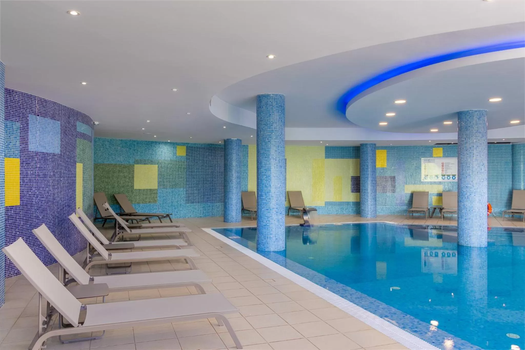 Swimming pool in Aqua Natura Bay