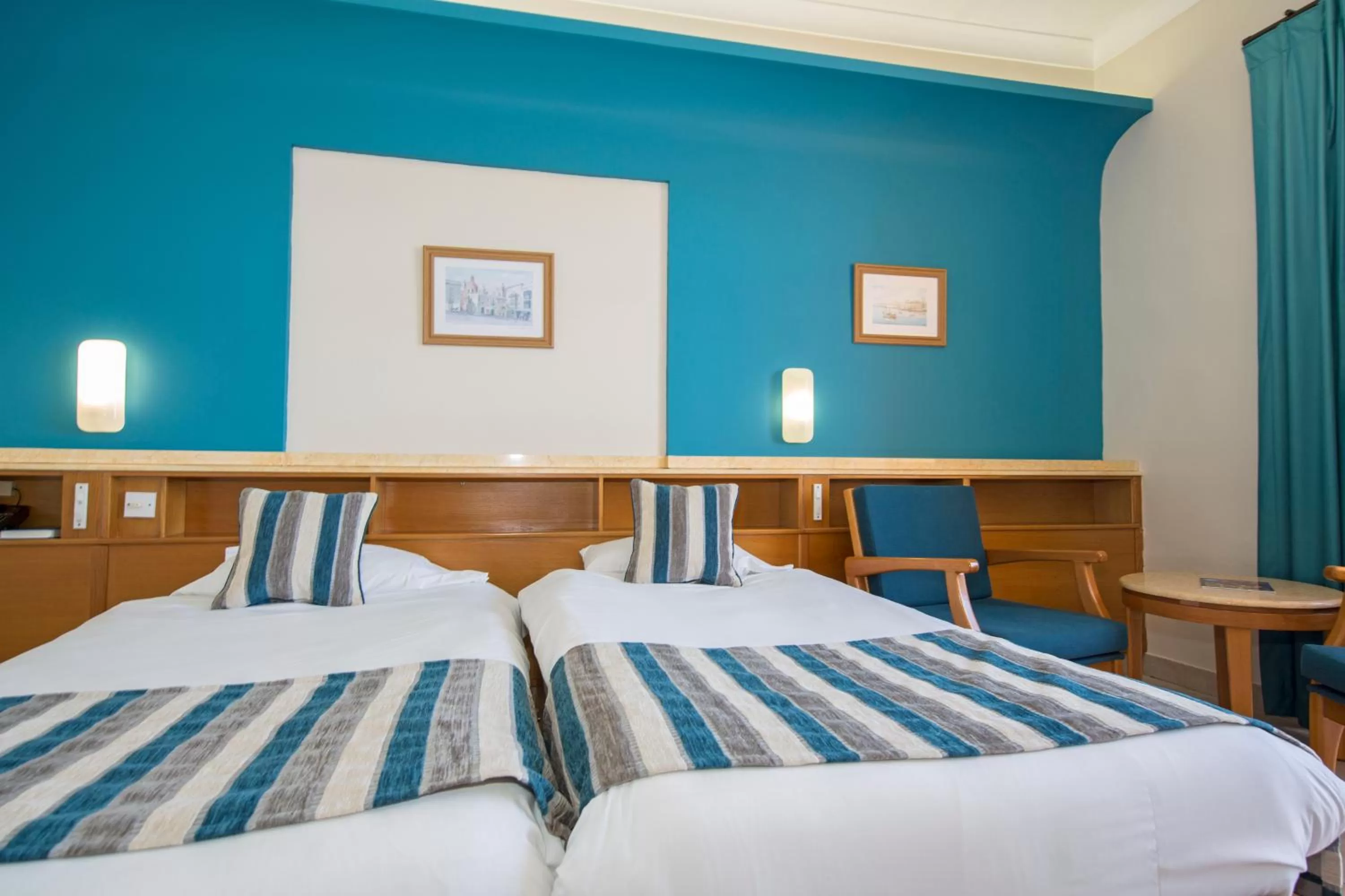 Bed in Paradise Bay Resort