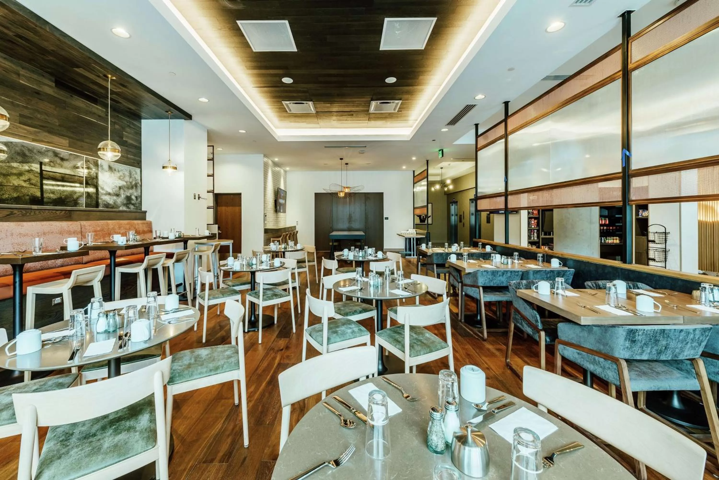 Restaurant/places to eat in Hilton Garden Inn Denver Union Station