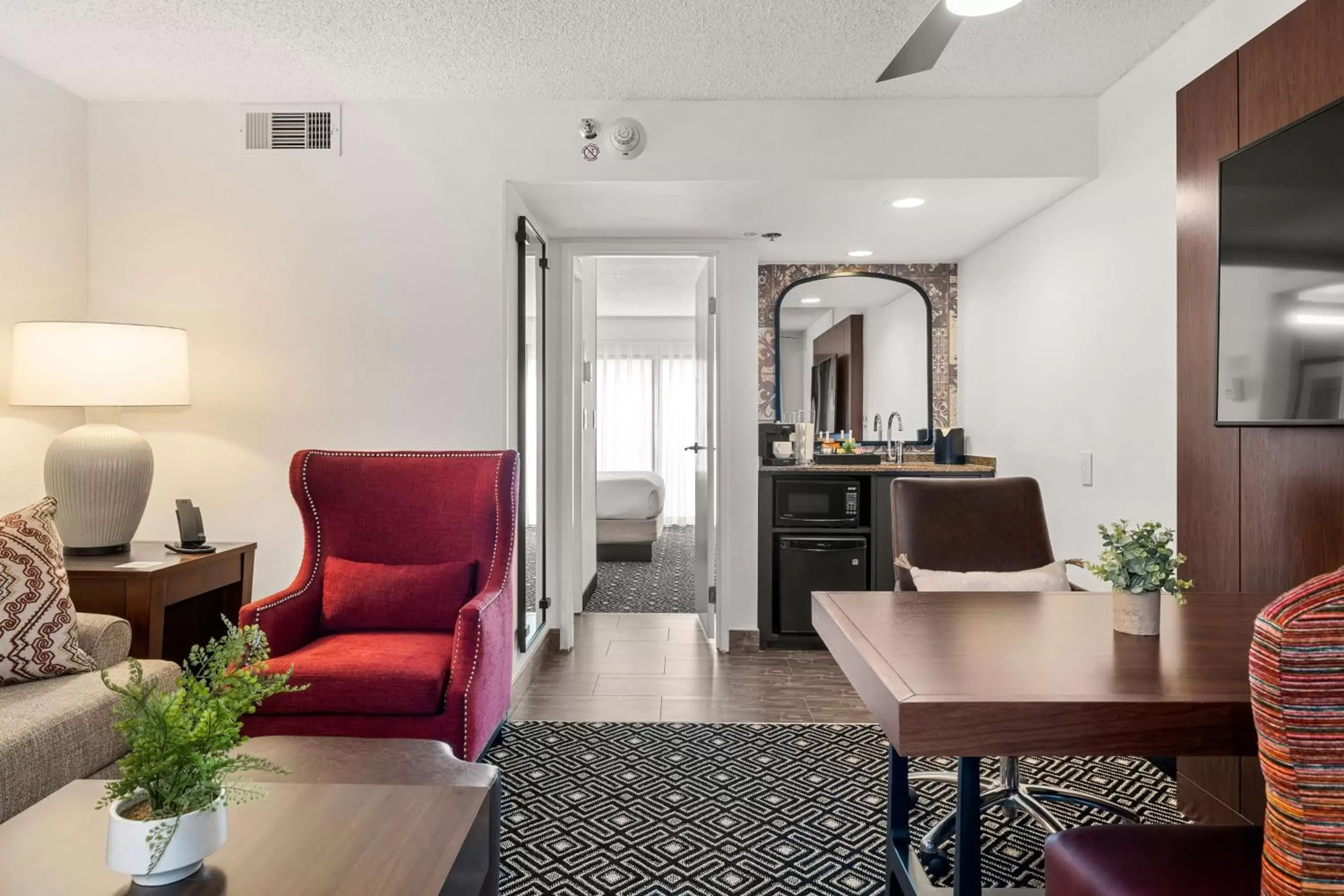 Two-Room Suite with One King Bed and Roll-In Shower in Embassy Suites by Hilton Los Angeles International Airport South Two-Room Suite with One King Bed and Roll-In Shower in Embassy Suites by Hilton Los Angeles International Airport South