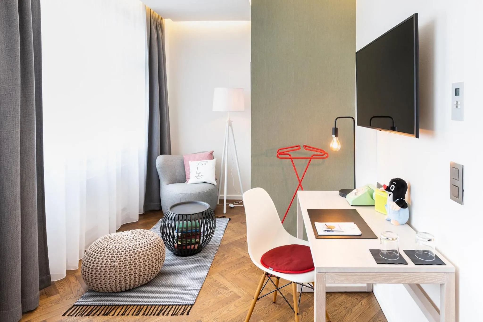 Seating area in MOSAIC HOUSE Design Hotel