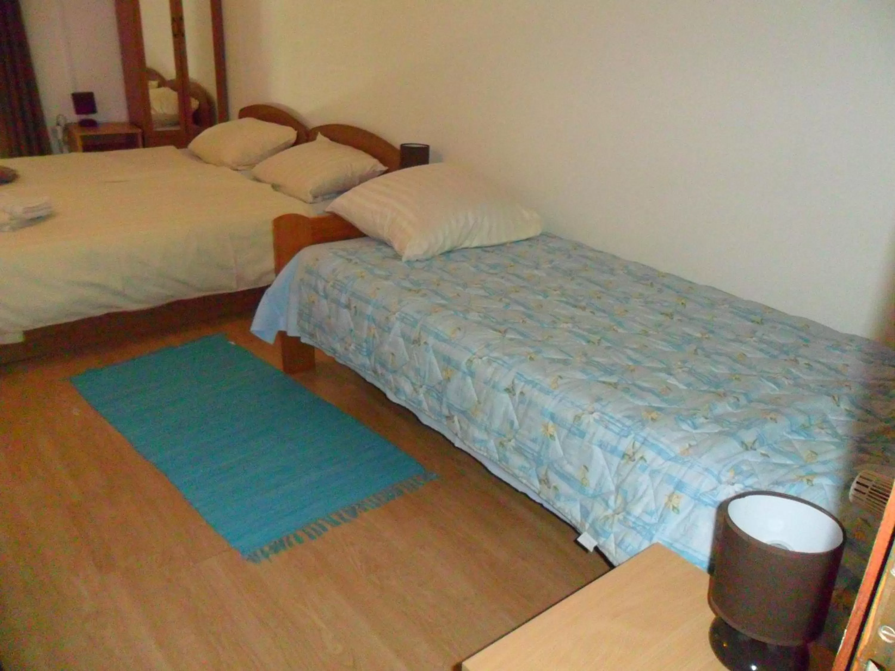 Photo of the whole room, Room Photo in Rooms MBM