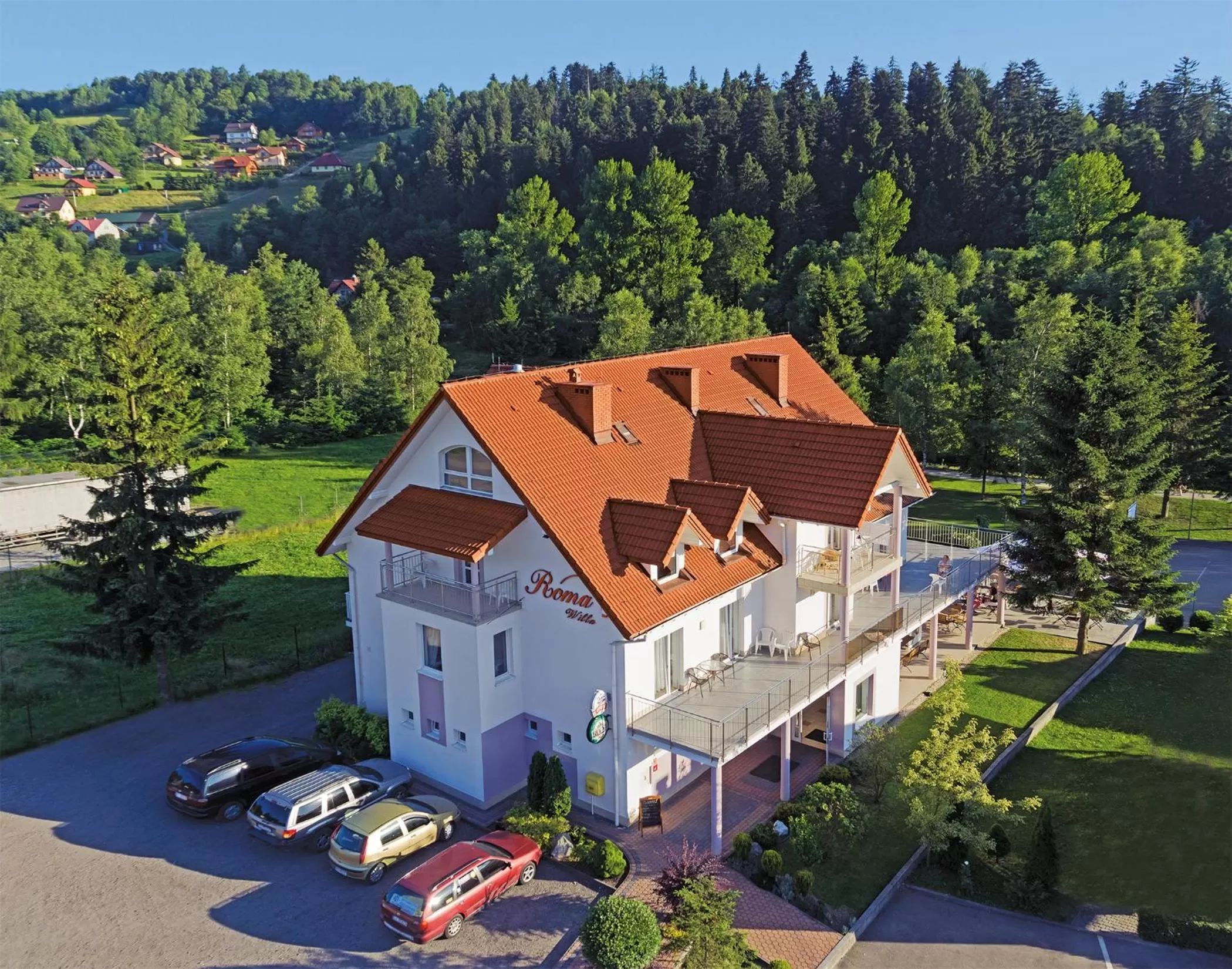 Property building in Willa Roma