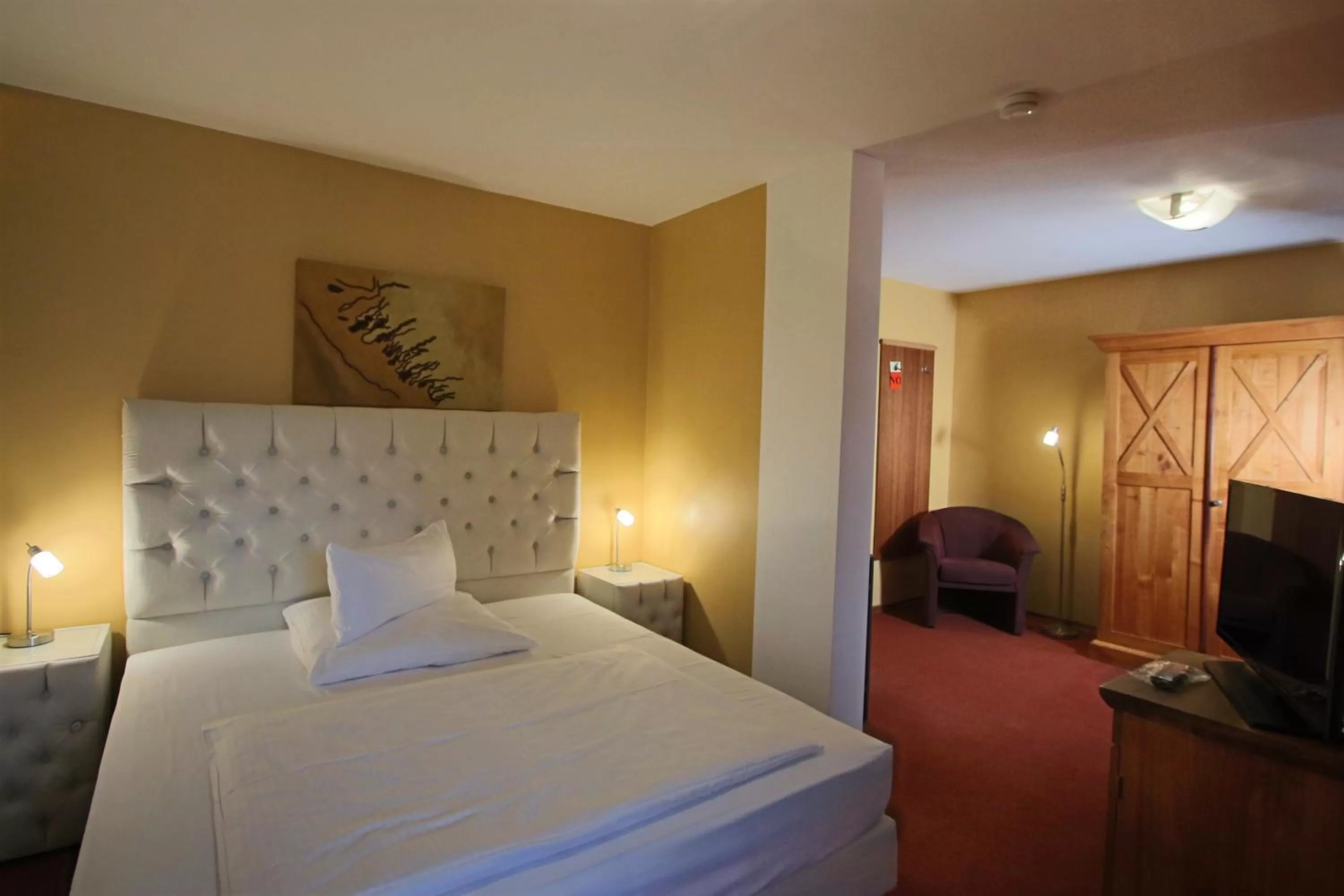 Bed in Hardtwald Hotel