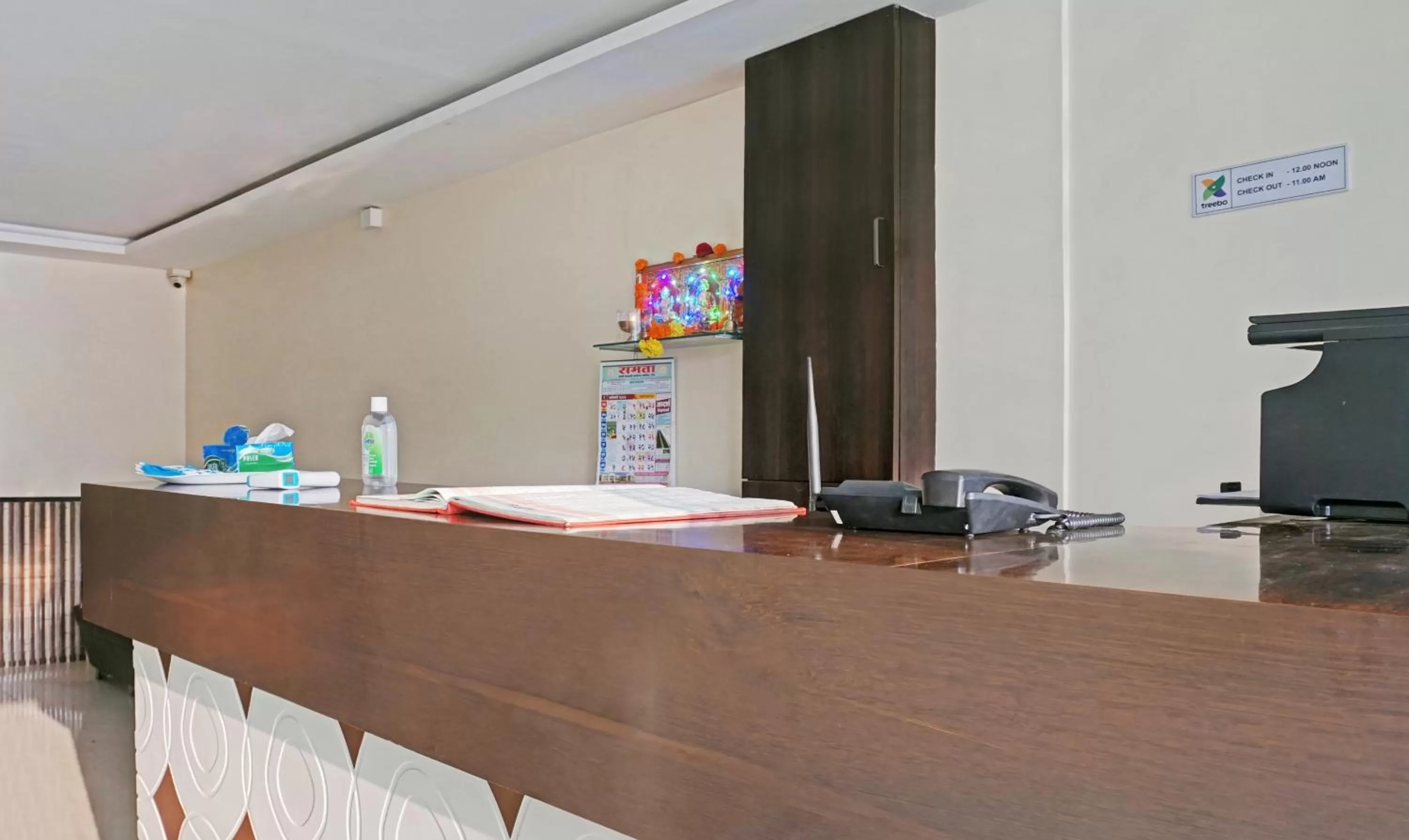 Lobby/Reception in Treebo Trend Chetan Executive Hadapsar Phursungi
