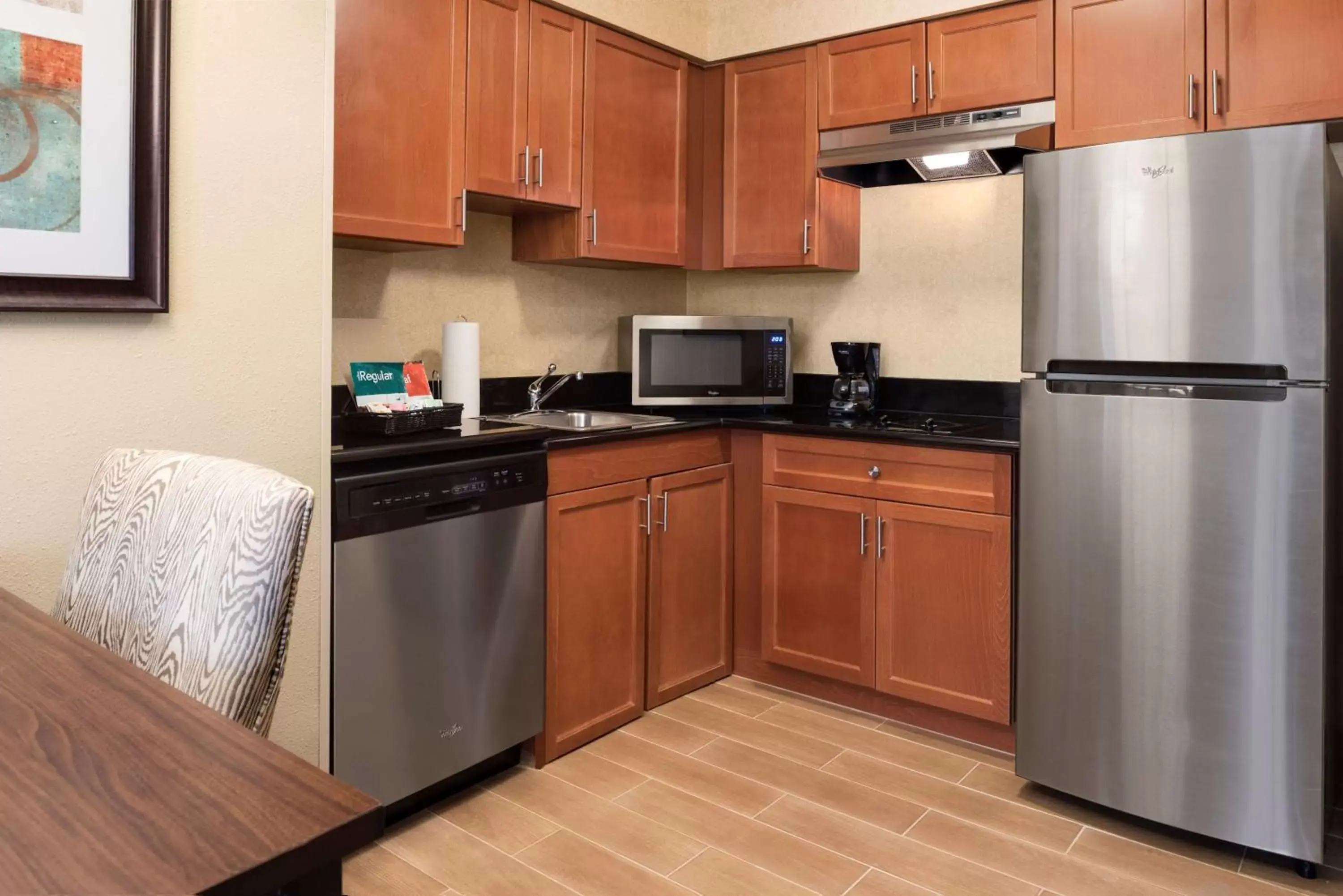 King Suite - Mobility Access/Non-Smoking in Homewood Suites by Hilton Columbus-Hilliard King Suite - Mobility Access/Non-Smoking in Homewood Suites by Hilton Columbus-Hilliard
