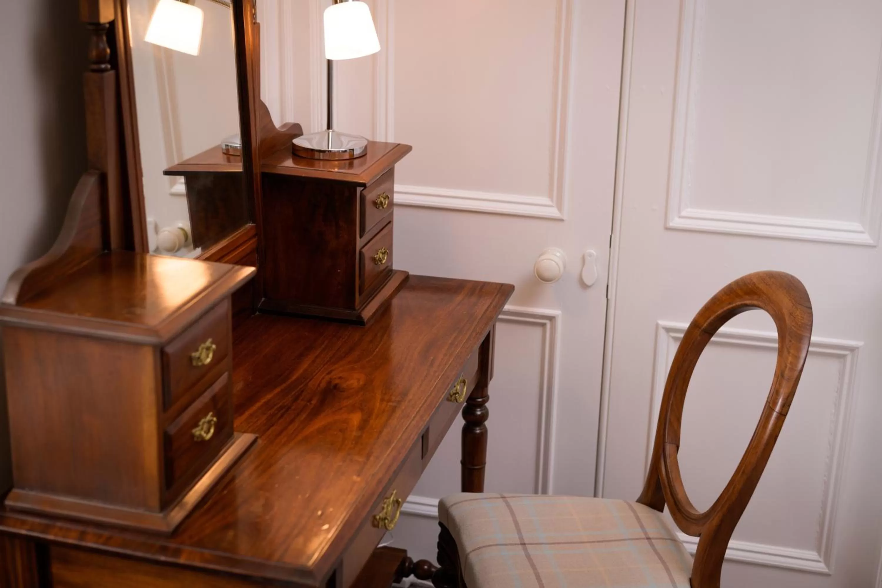 Seating area in Lys-Na-Greyne Country House