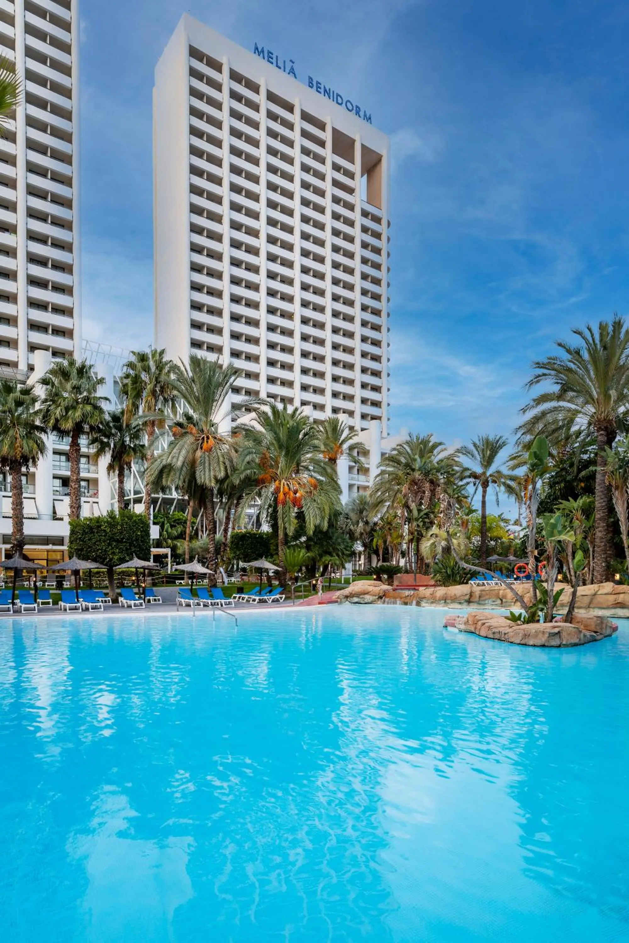 Property building in Melia Benidorm