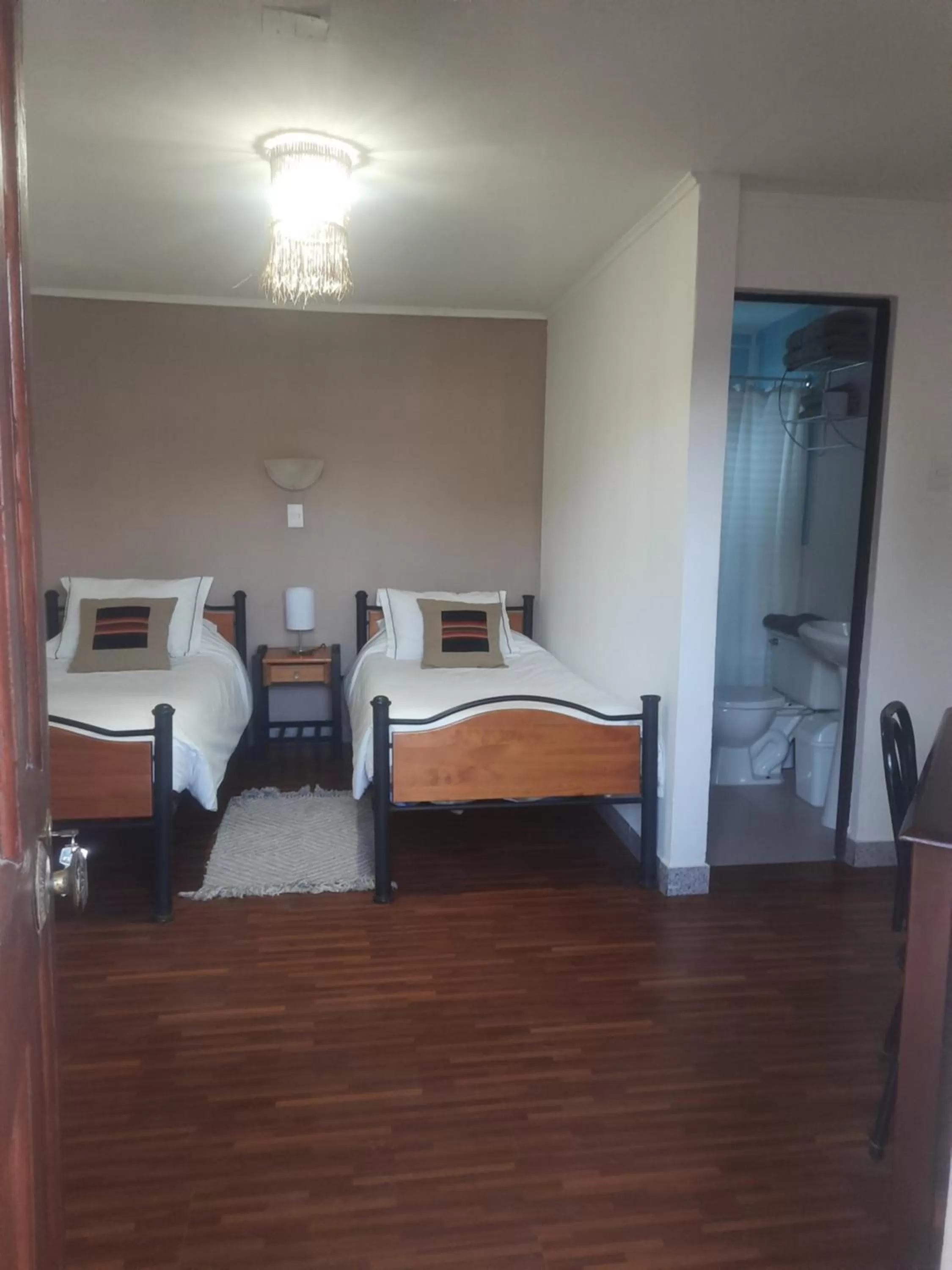 Bedroom, Bed in Hostal Katarpe