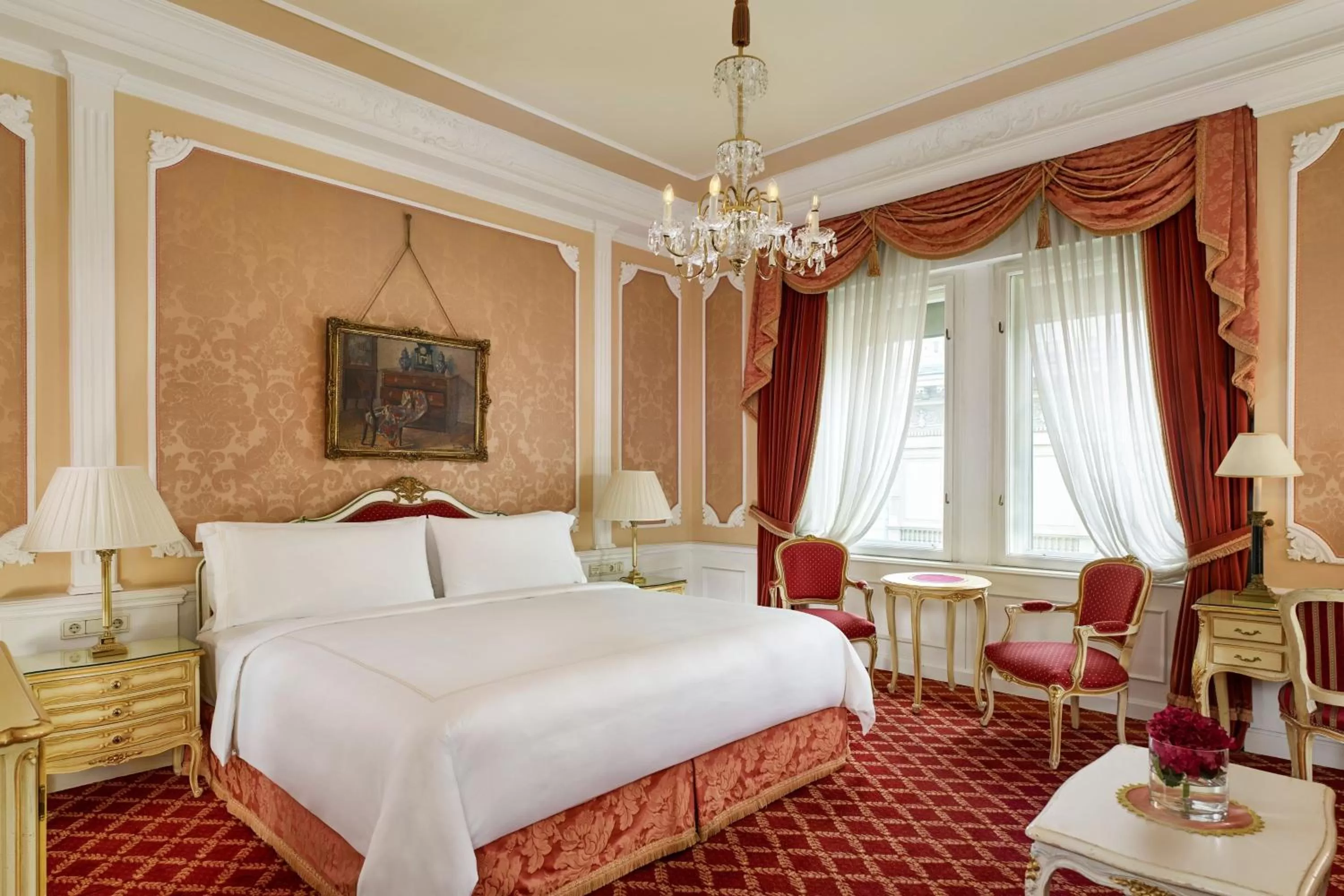 Photo of the whole room, Bed in Hotel Imperial, a Luxury Collection Hotel, Vienna