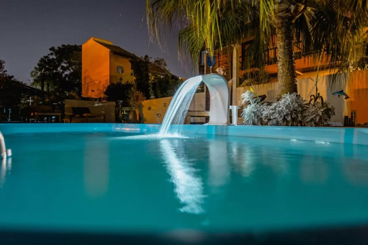 Swimming Pool in Pousada Santa Genoveva campeche