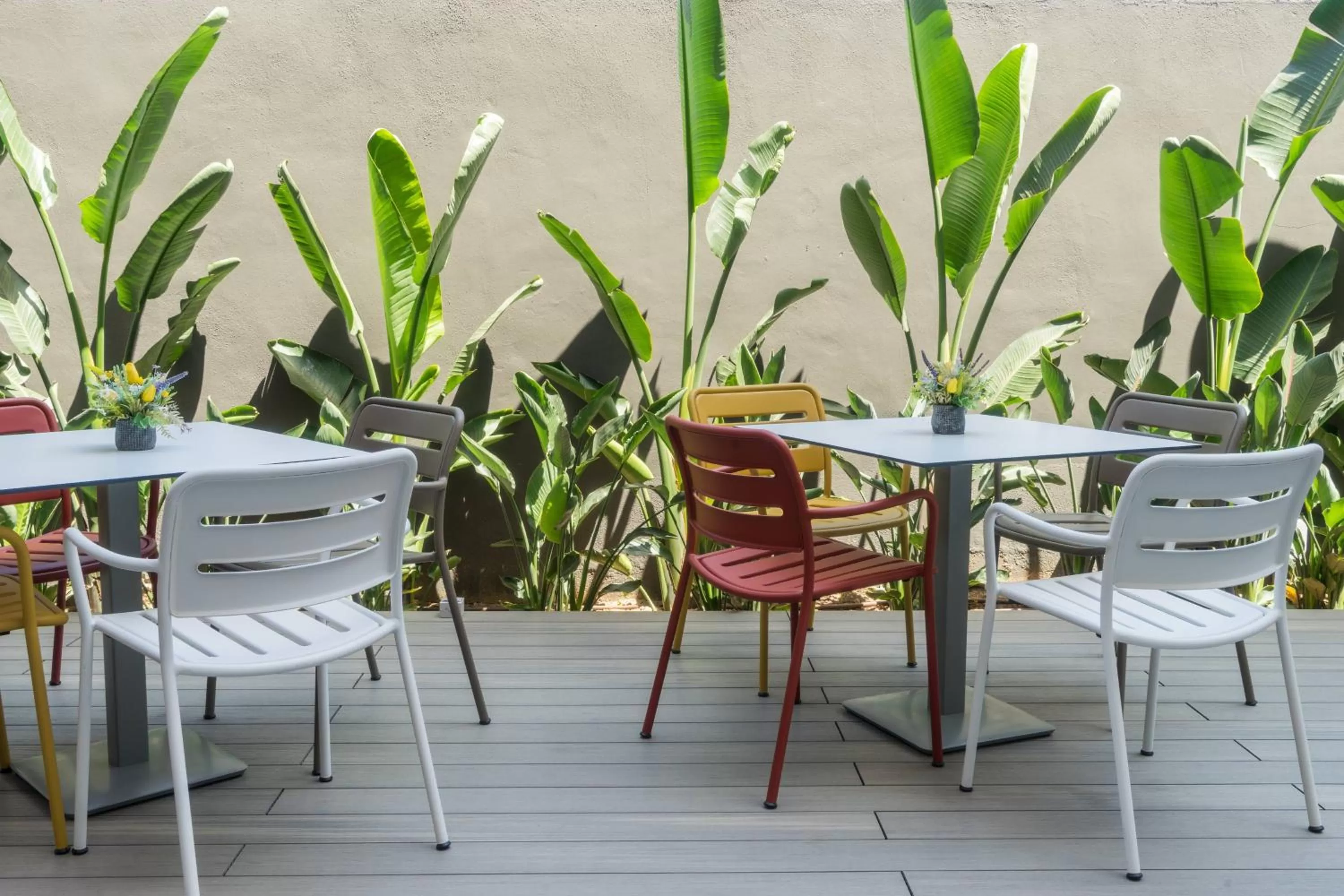 Lounge or bar in AC Hotel Valencia by Marriott