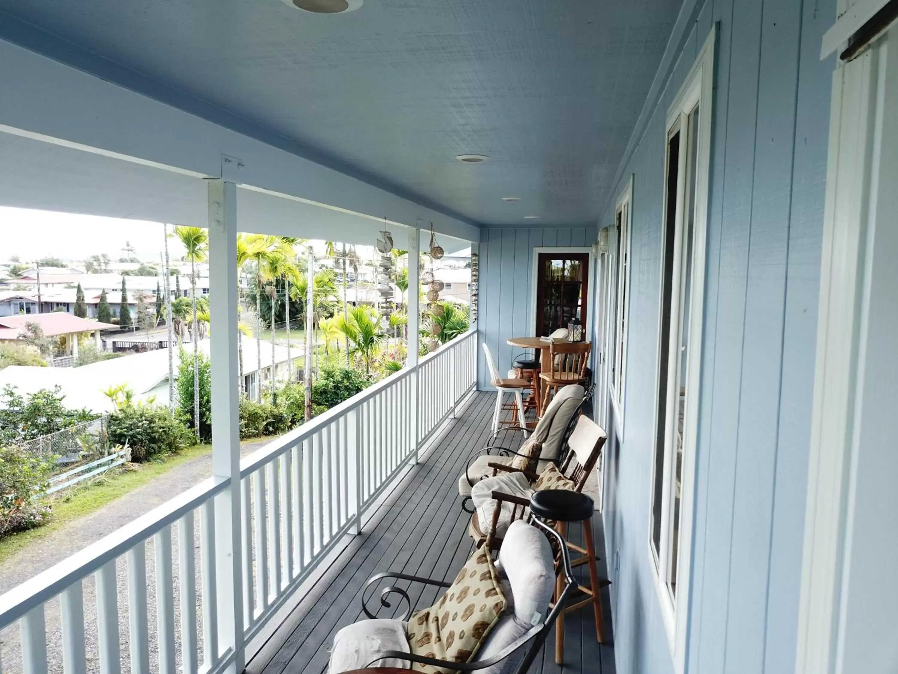 Queen Room with Sea View in Hawaiian Ohana Home Queen Room with Sea View in Hawaiian Ohana Home