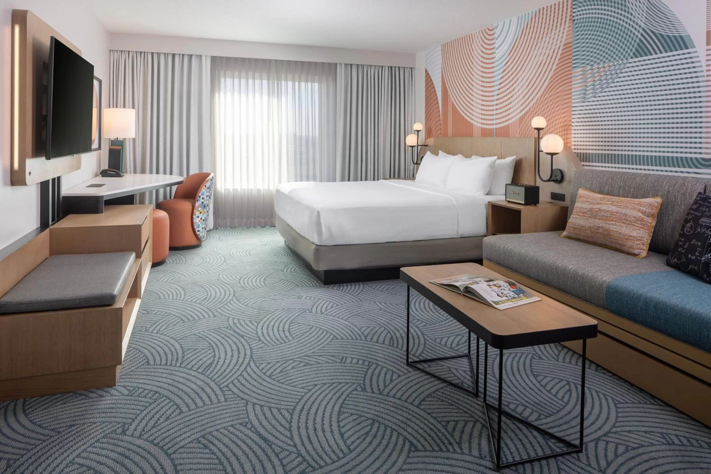 Photo of the whole room, Bed in Hotel Landy Orlando Universal Blvd, a Tribute Portfolio Hotel