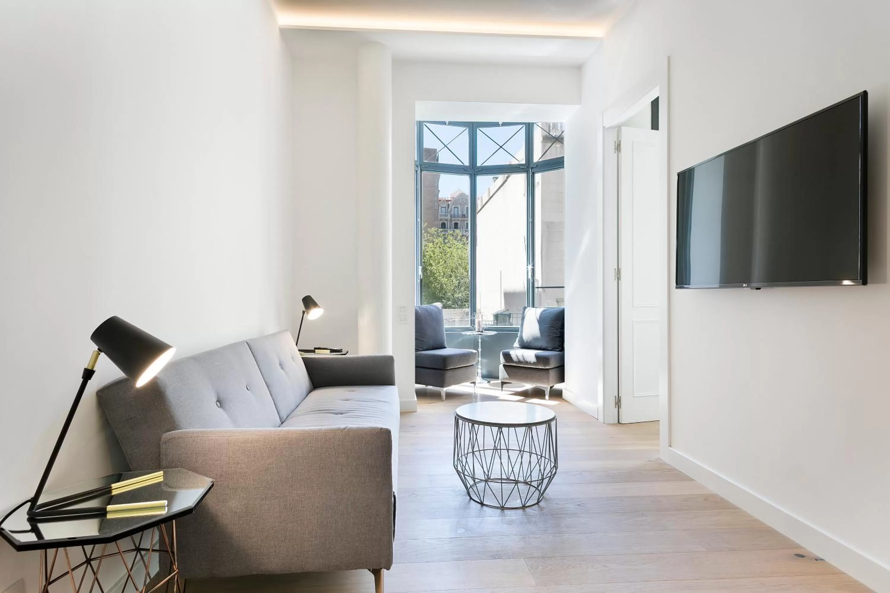 TV and multimedia in Murmuri Residence Mercader