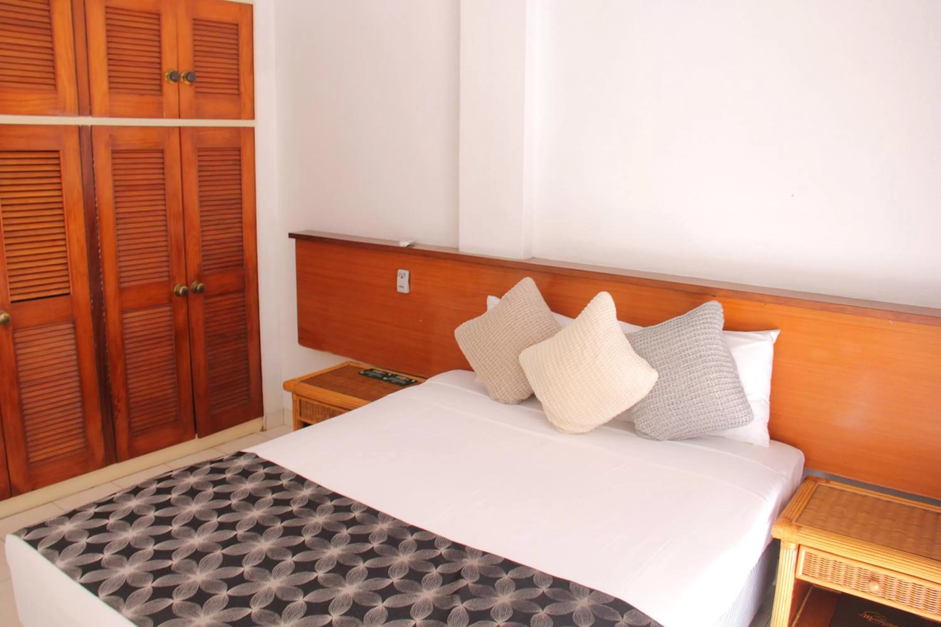 Bed in The Melanesian Port Vila