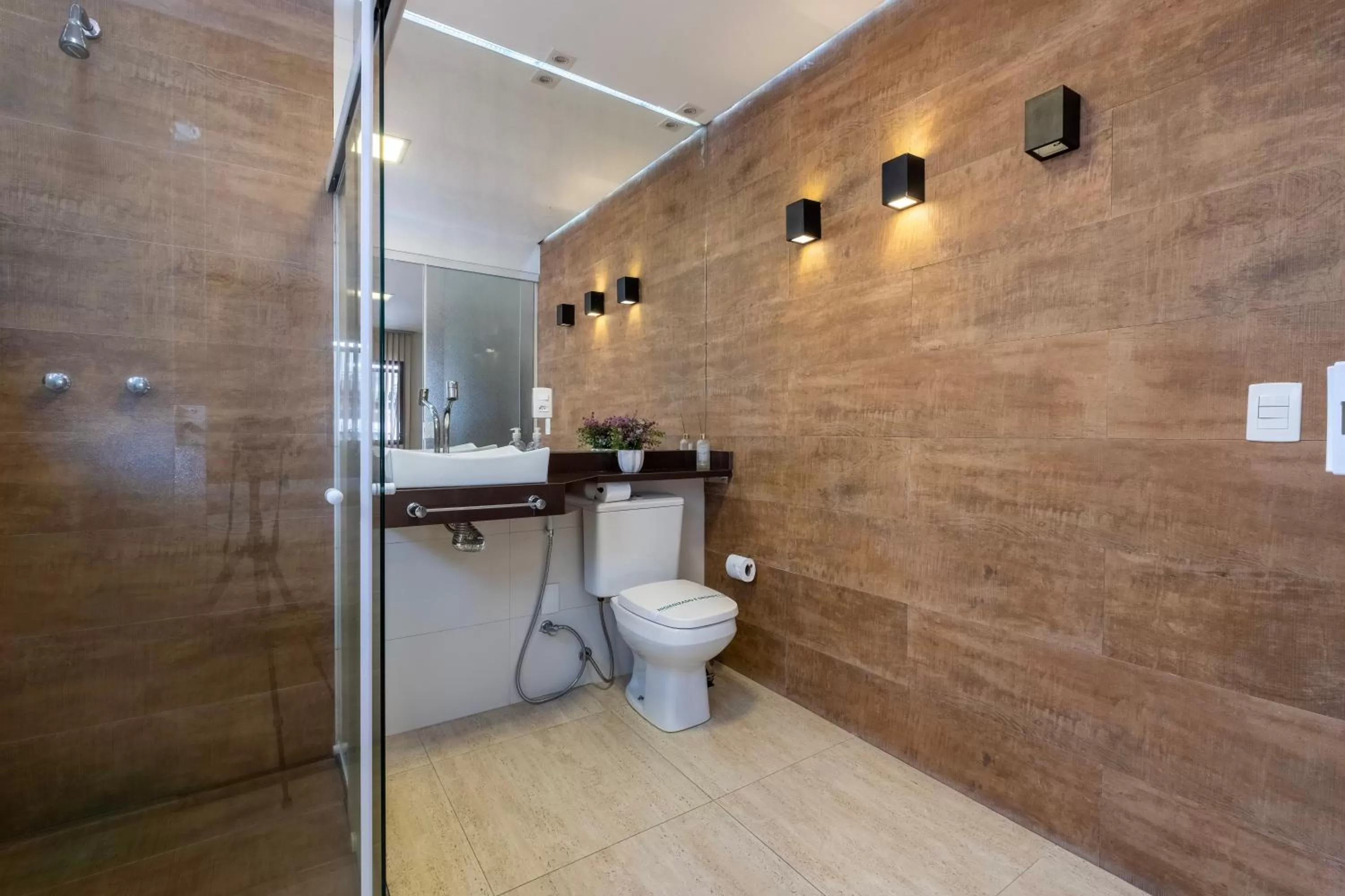 Toilet in Hotel Mount Everest