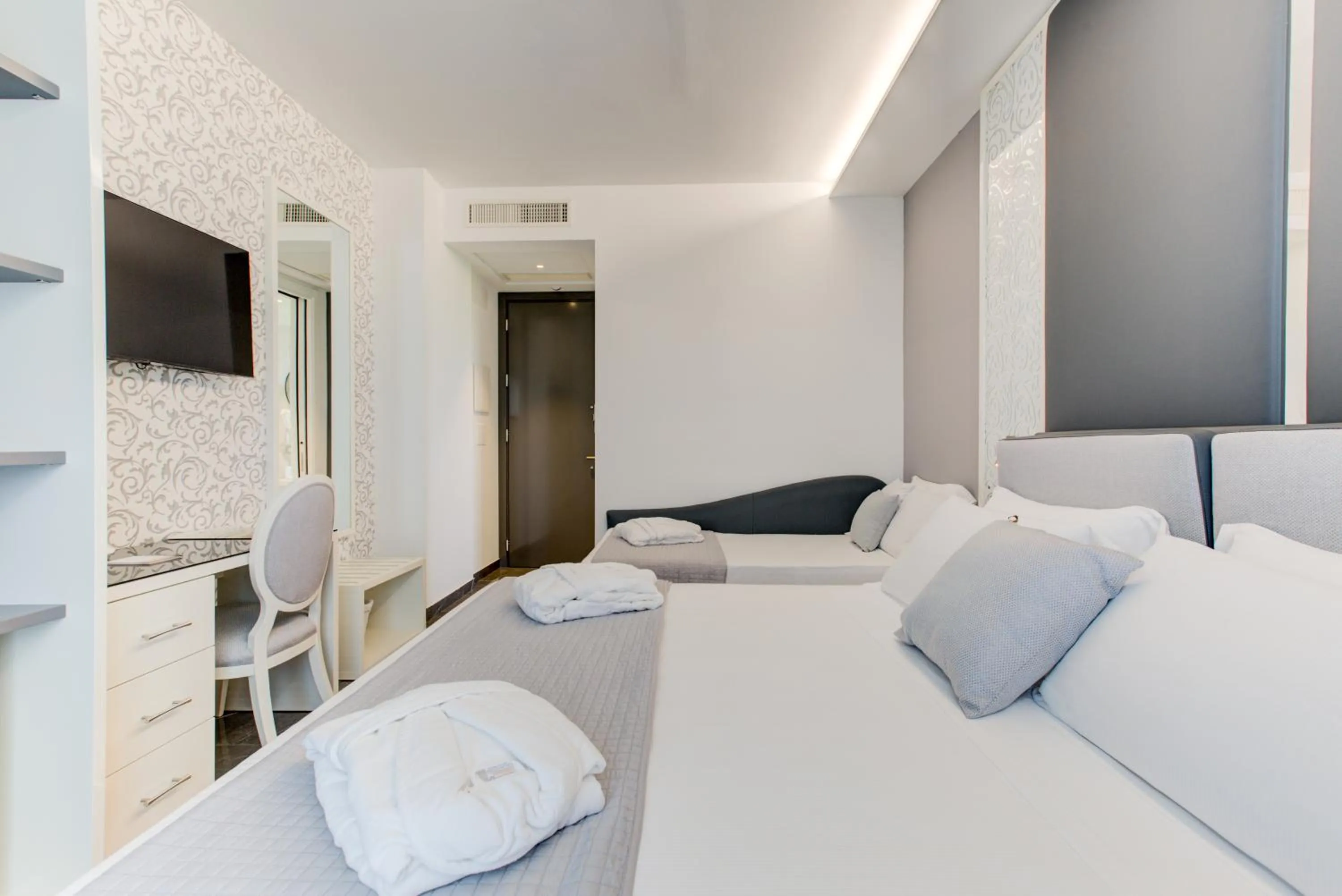 Bed in Hotel Due Mari & SPA