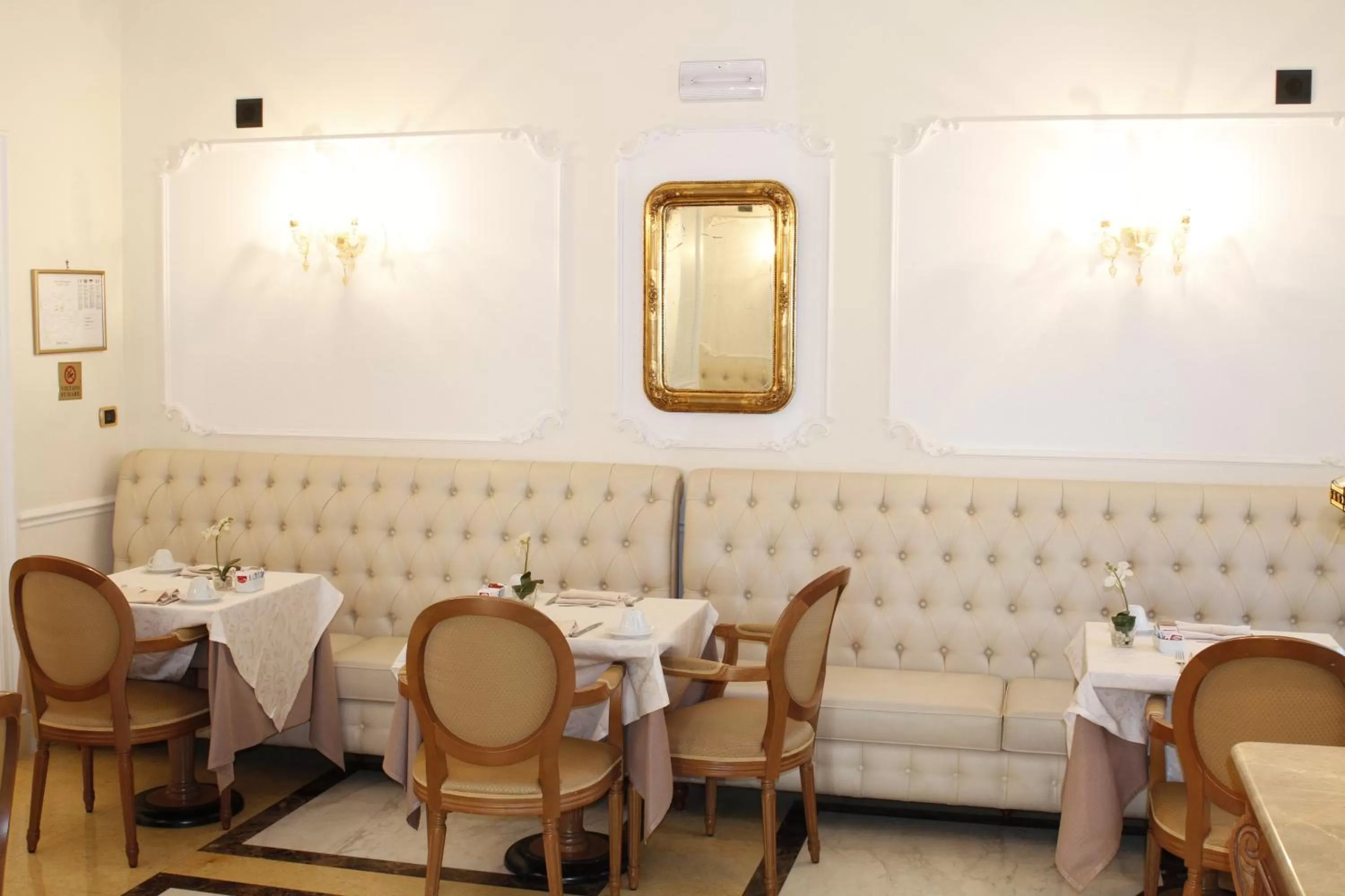 Restaurant/places to eat in Hotel Villa Pinciana