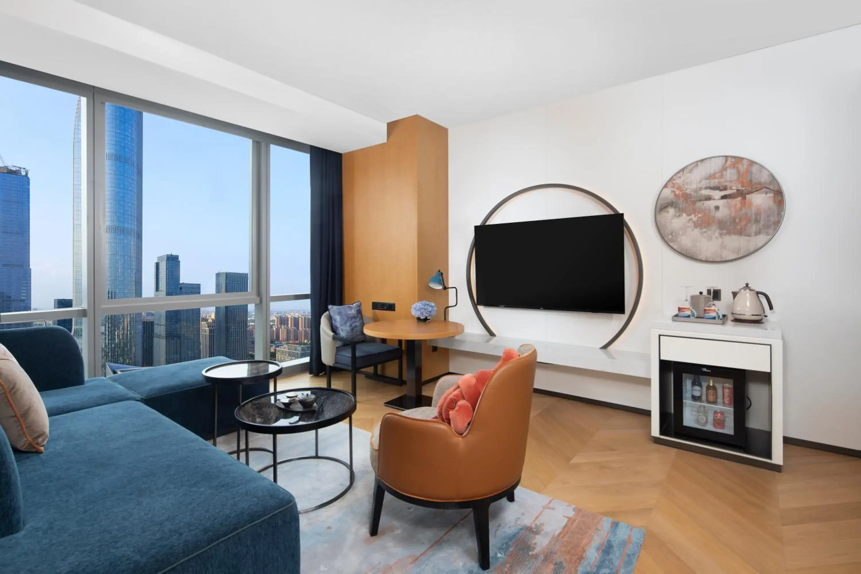 Suite with Lake View in M Social Hotel Suzhou Suite with Lake View in M Social Hotel Suzhou