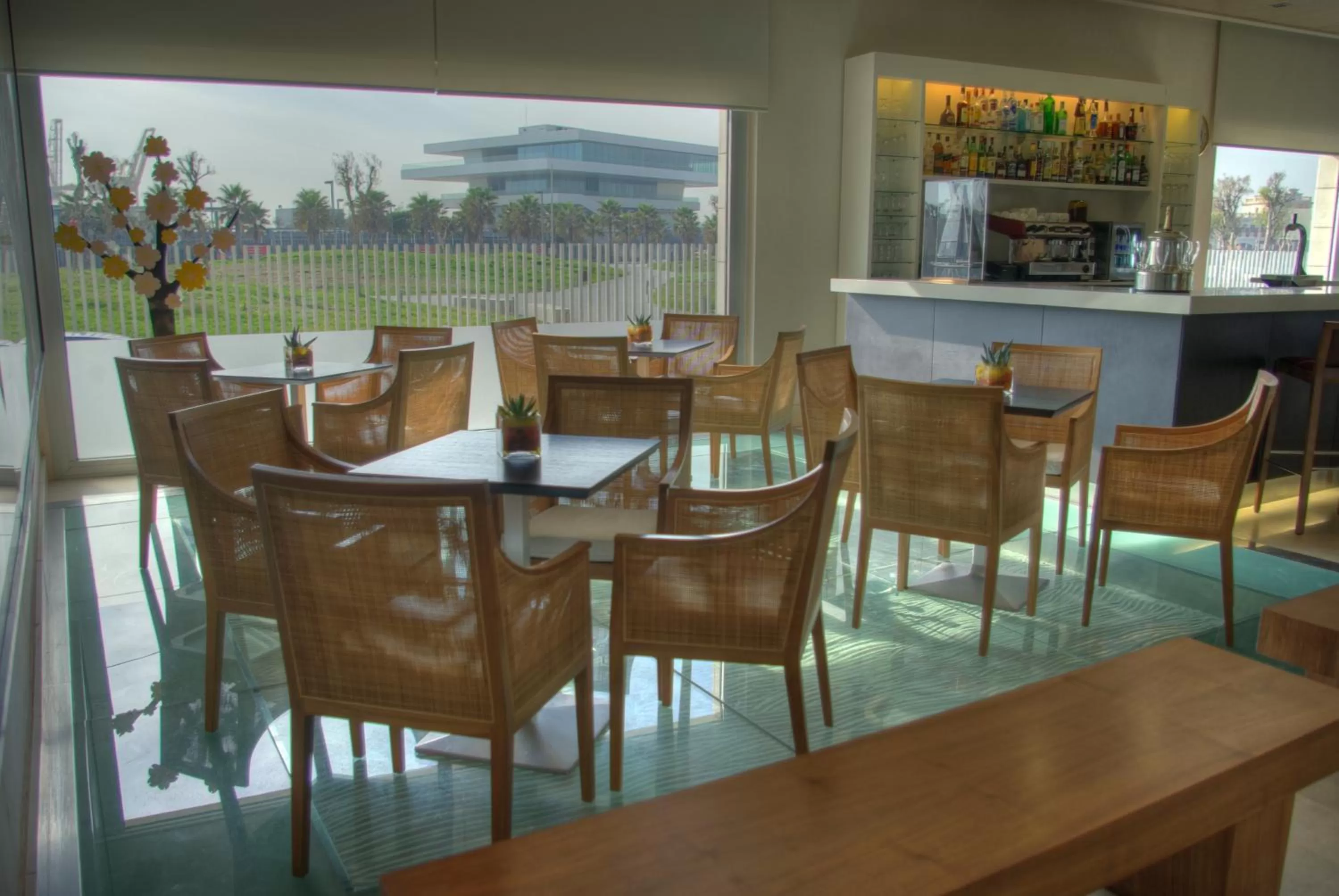 Lounge or bar in Hotel Neptuno Playa & Spa