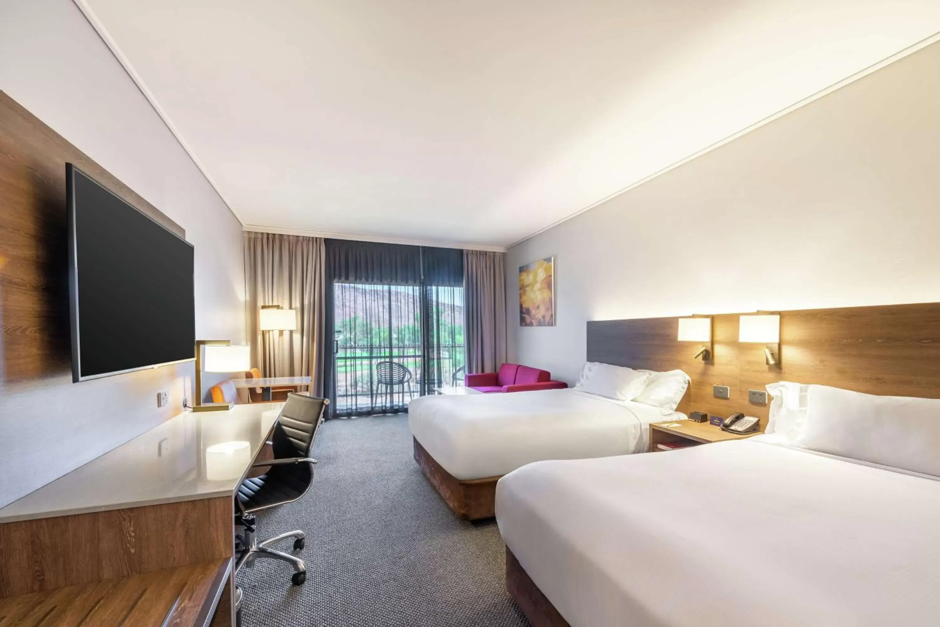 Deluxe Double Room with Two Double Beds in DoubleTree by Hilton Alice Springs Deluxe Double Room with Two Double Beds in DoubleTree by Hilton Alice Springs