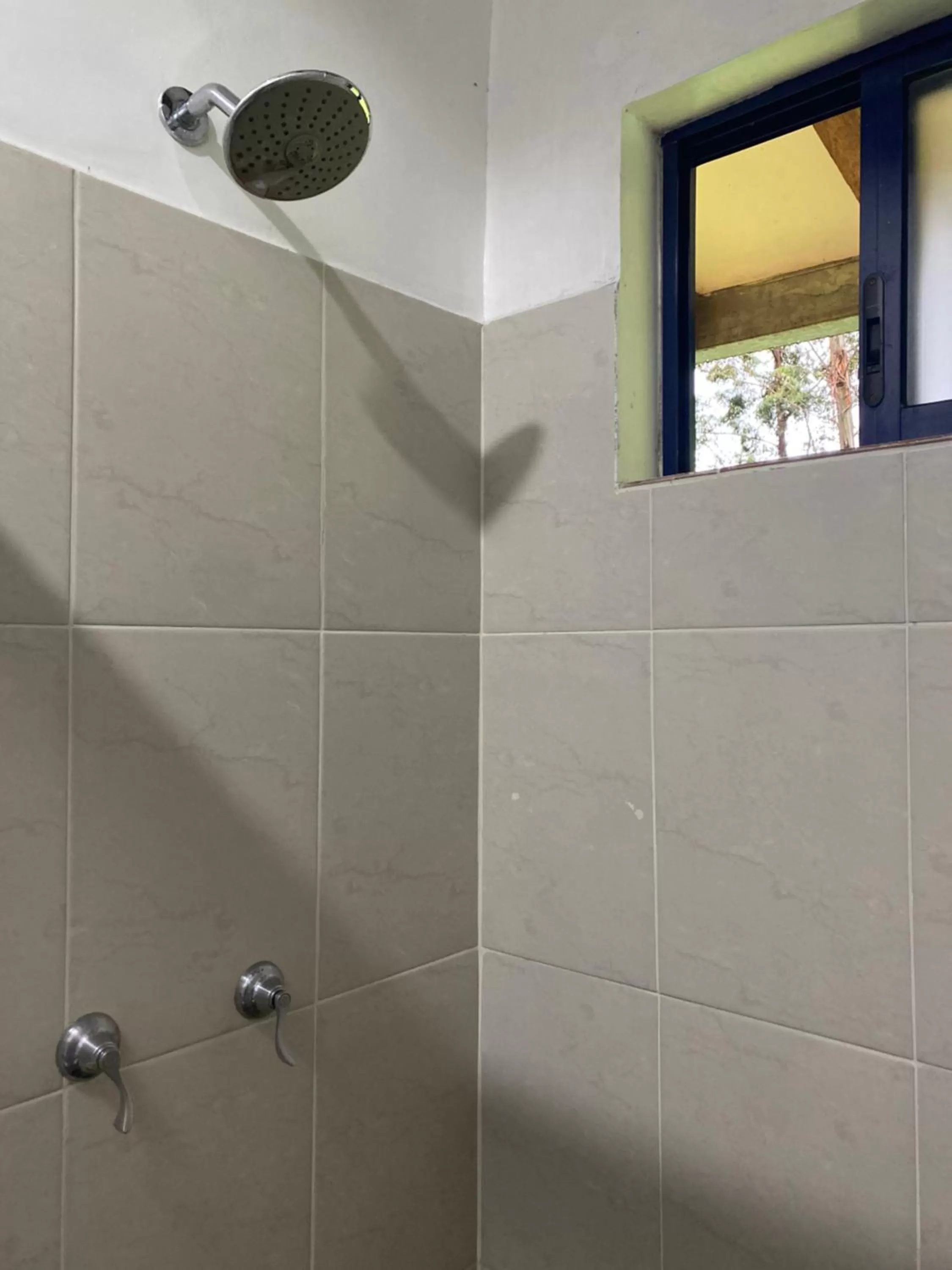 Shower, Bathroom in Ecoresort Gran Azul