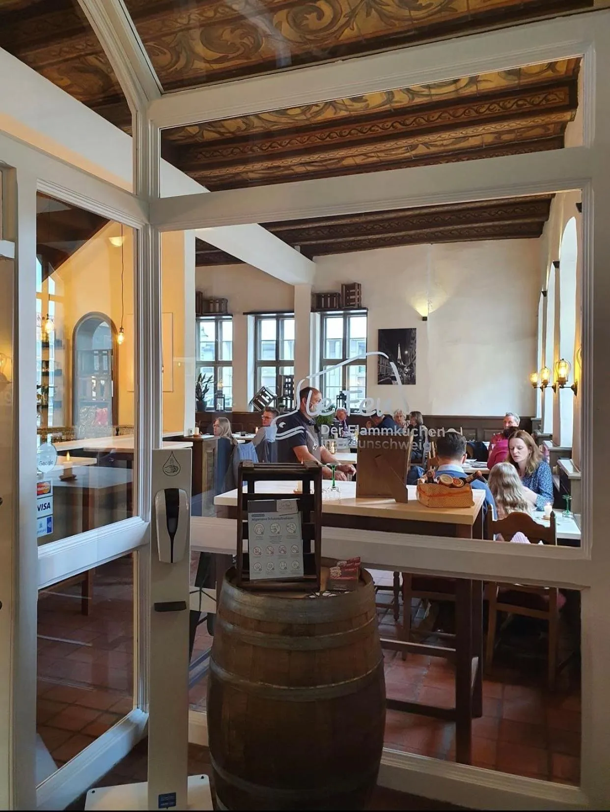 Restaurant/places to eat in Hotel Ritter St. Georg