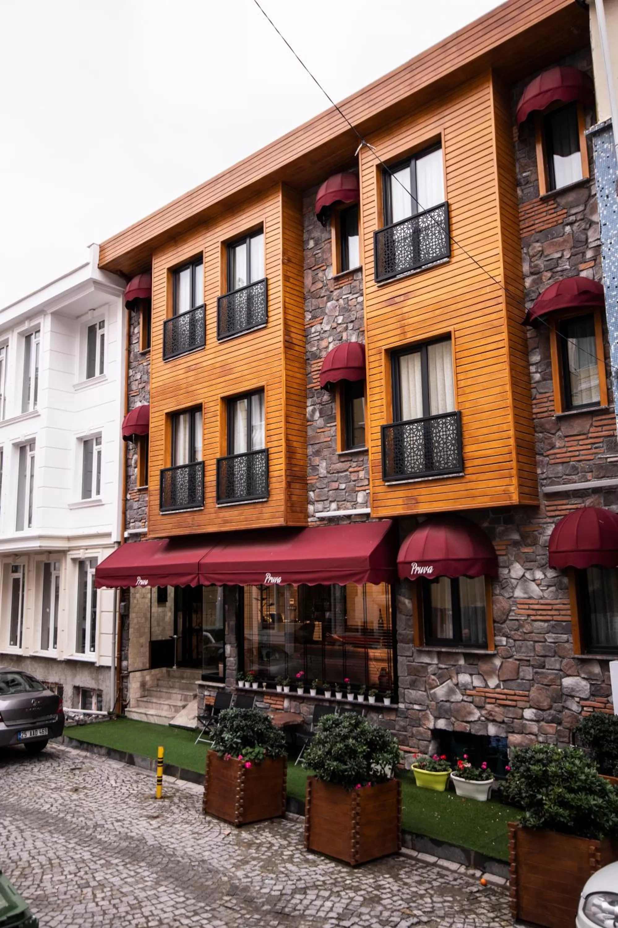 Property Building in Pruva Hotel