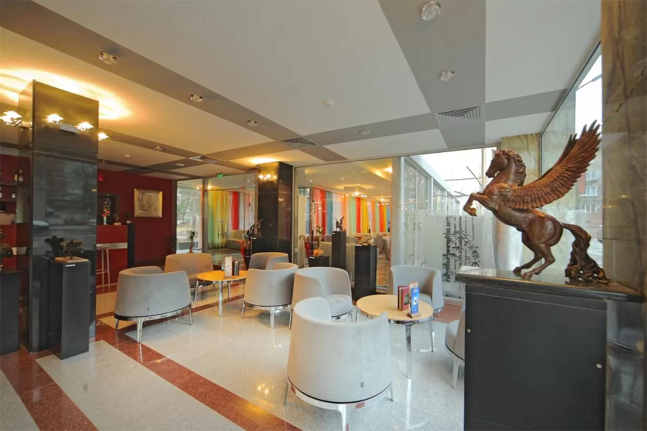 Lobby or reception in Hotel City Pleven