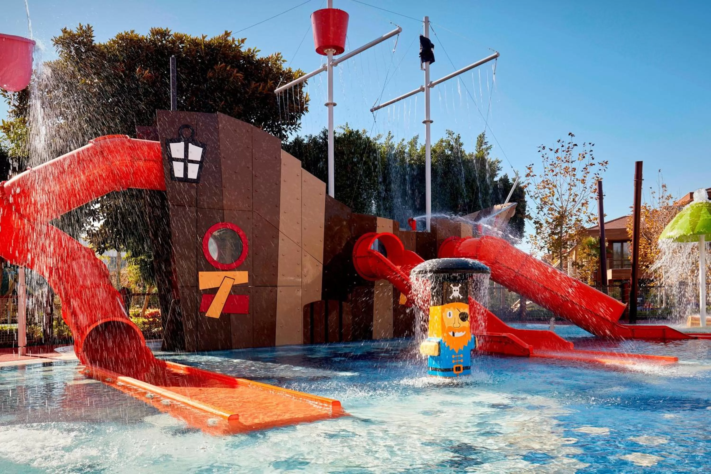 Swimming pool in Parklane, a Luxury Collection Resort & Spa, Limassol