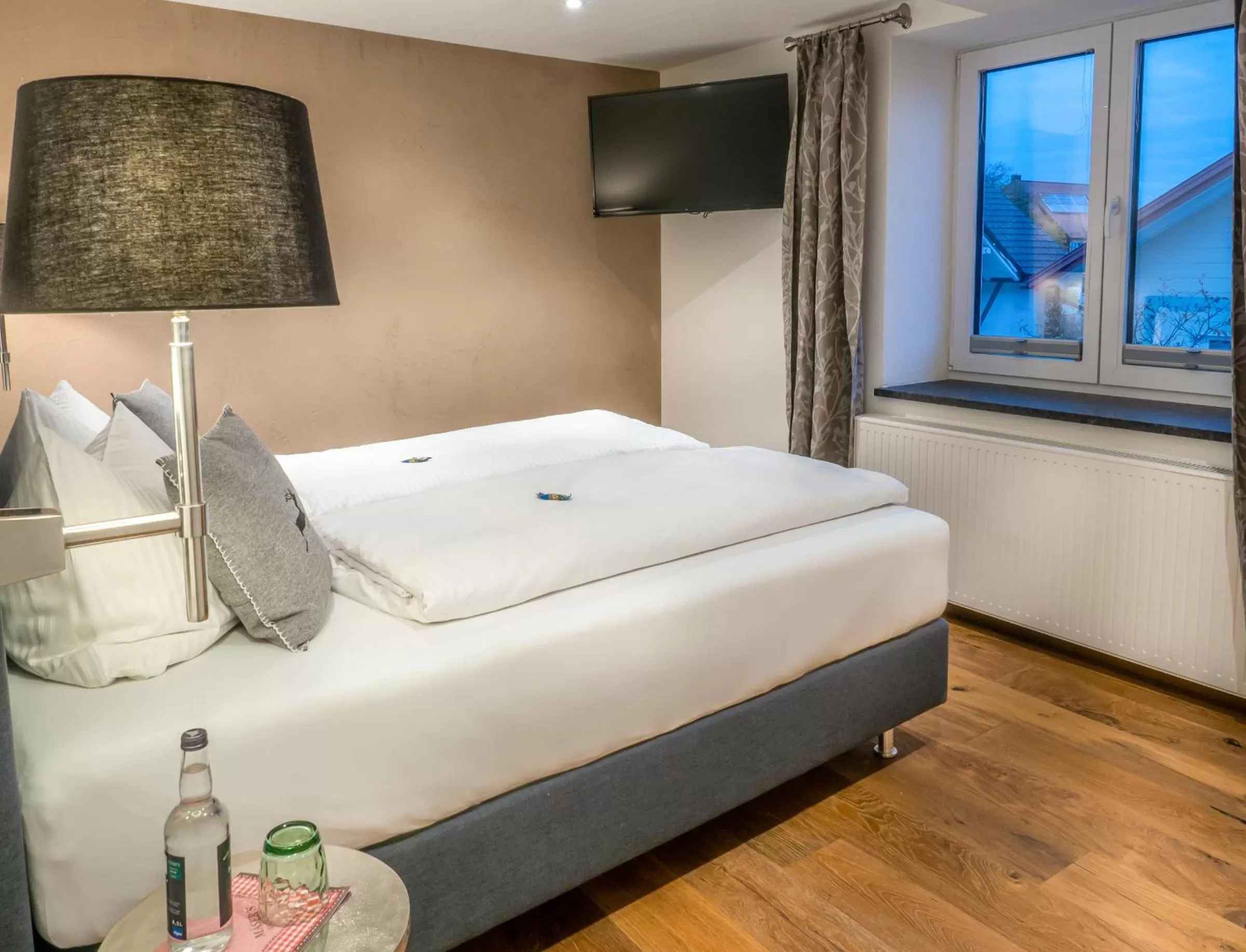 Bedroom, Bed in Mäsers Allgäuherz