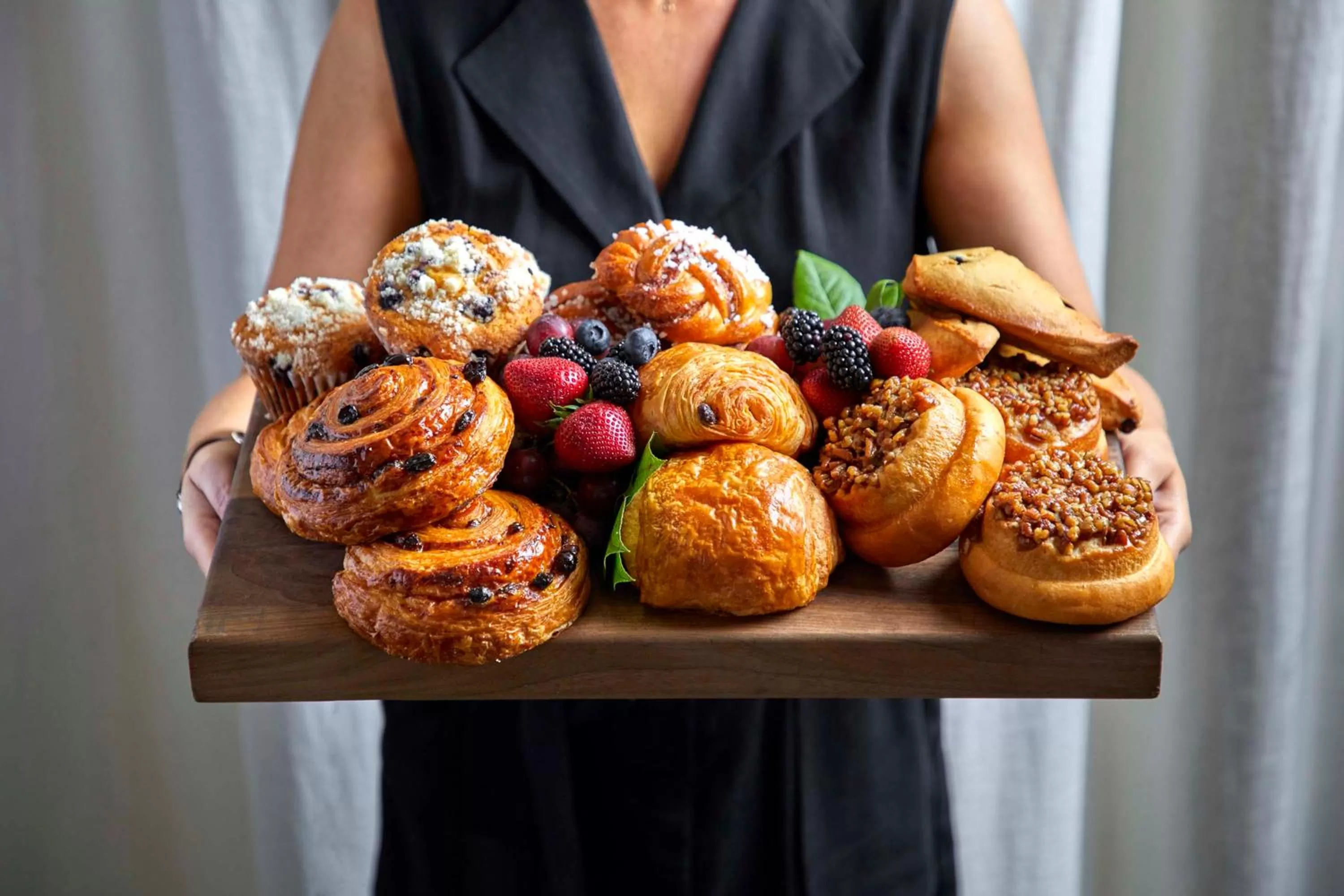 Food and drinks in Ambassador Chicago, part of JdV by Hyatt