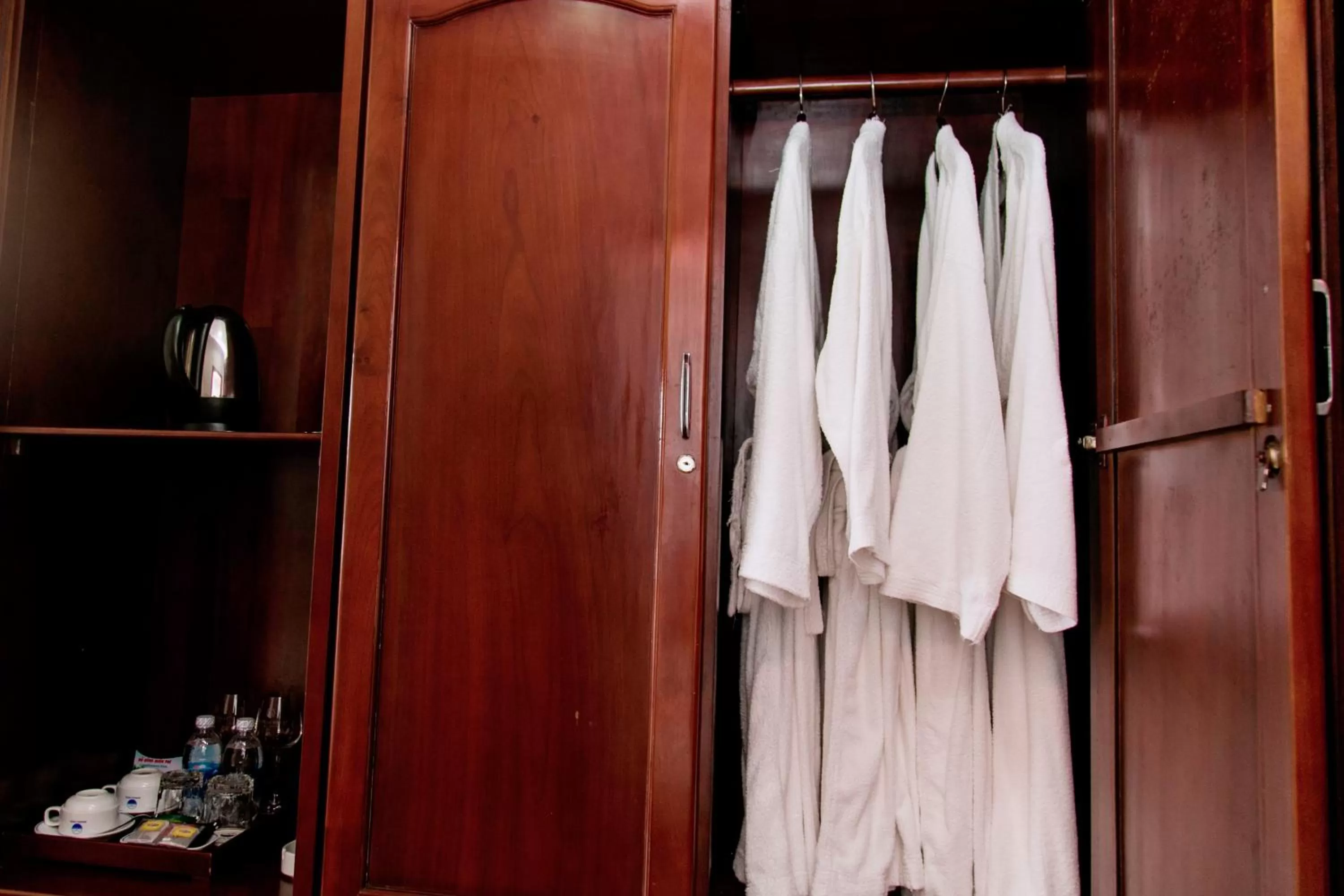 towels in Seagull Hotel