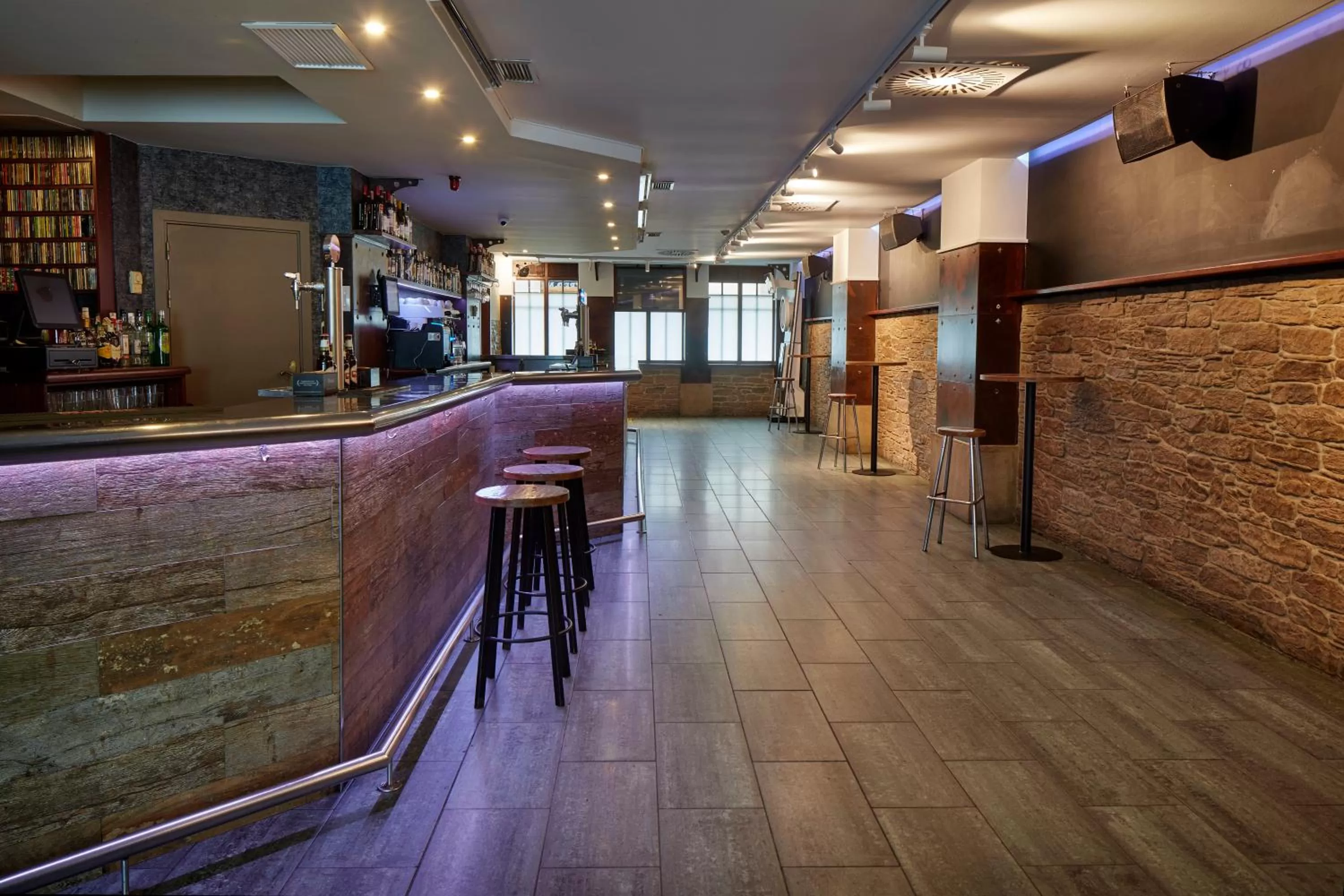 Lounge or bar in IRAIPE Ongi Hotel Auto Check-in