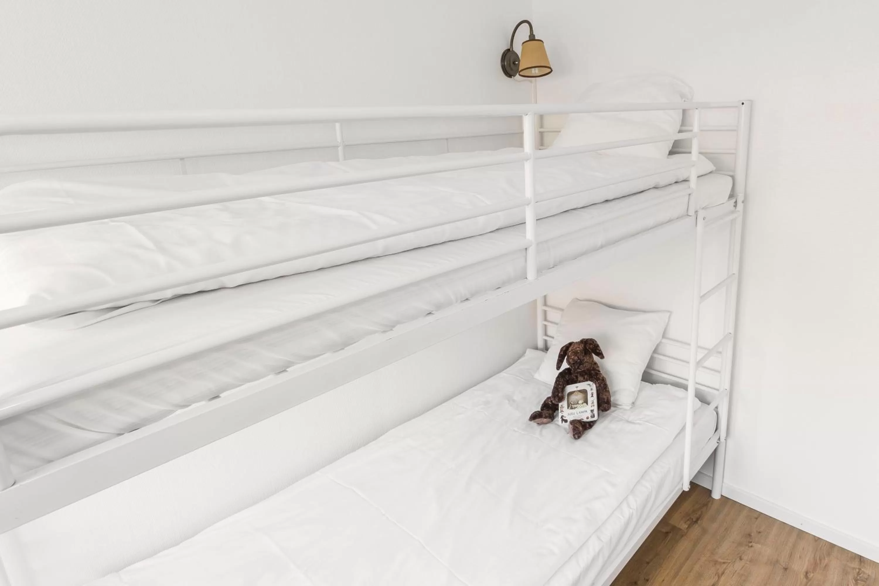 Shower, Bed in Hotell Frykenstrand; Sure Hotel Collection by Best Western