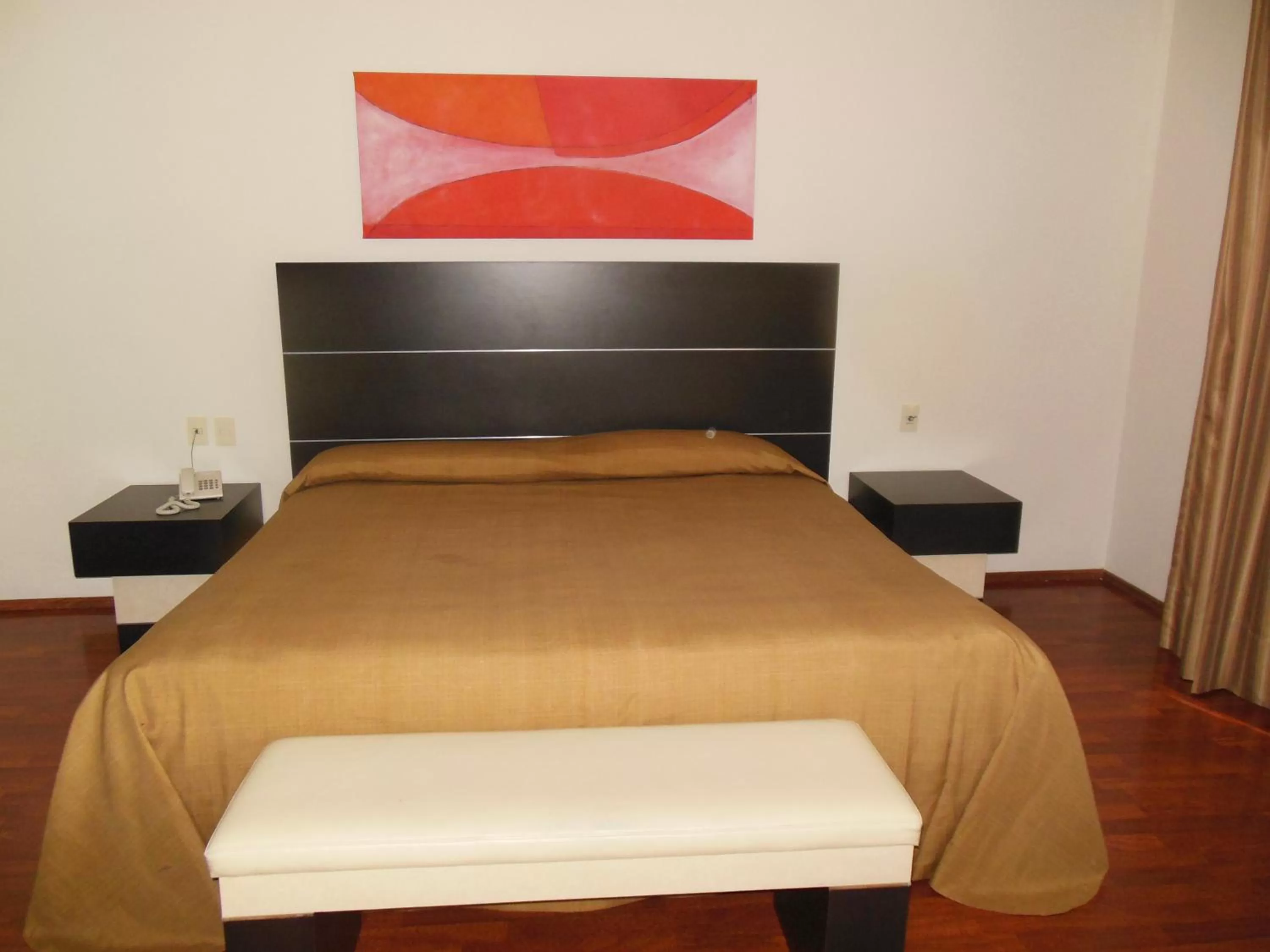 Bed in Hotel Paraiso