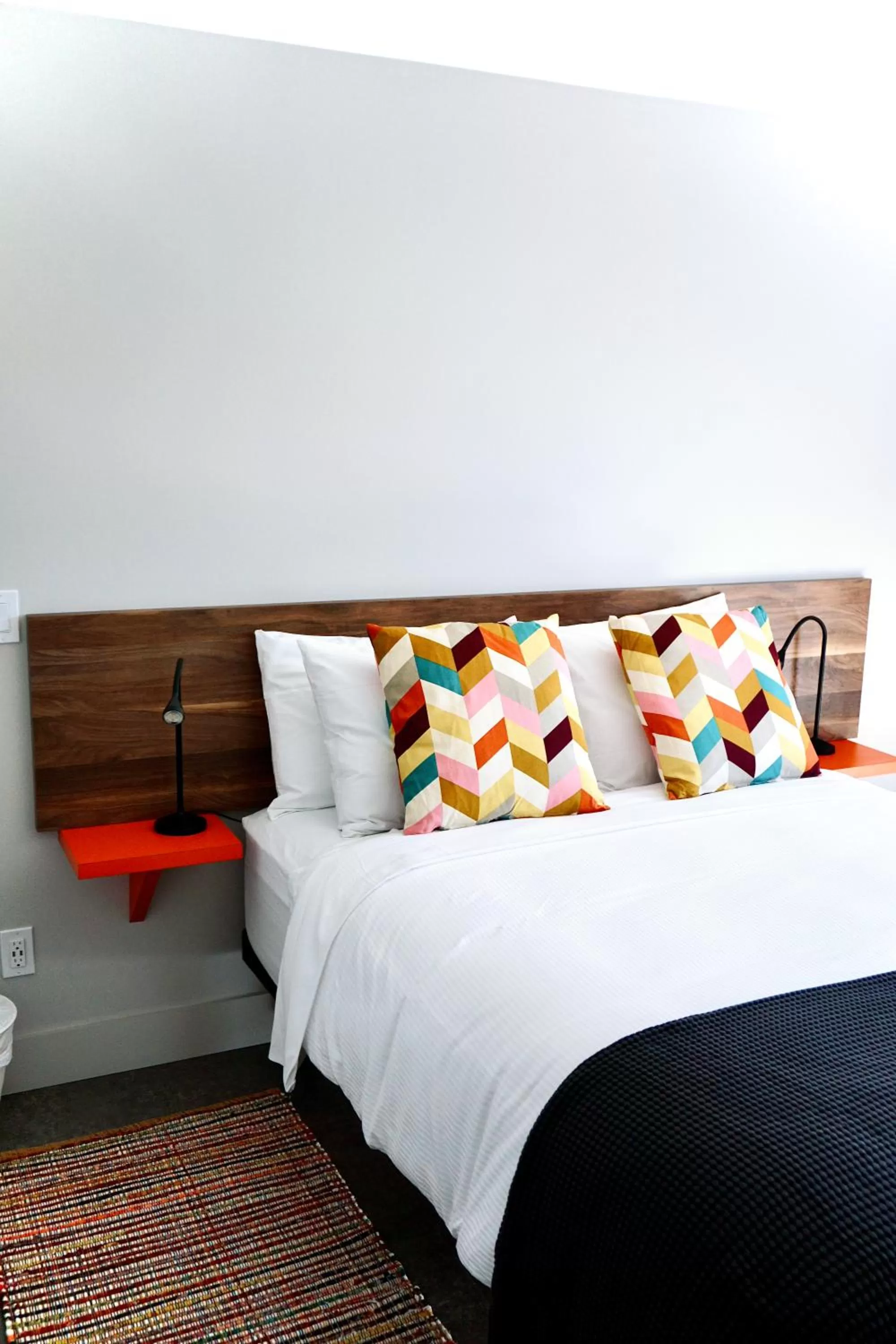 Bed in Morel Executive Suites